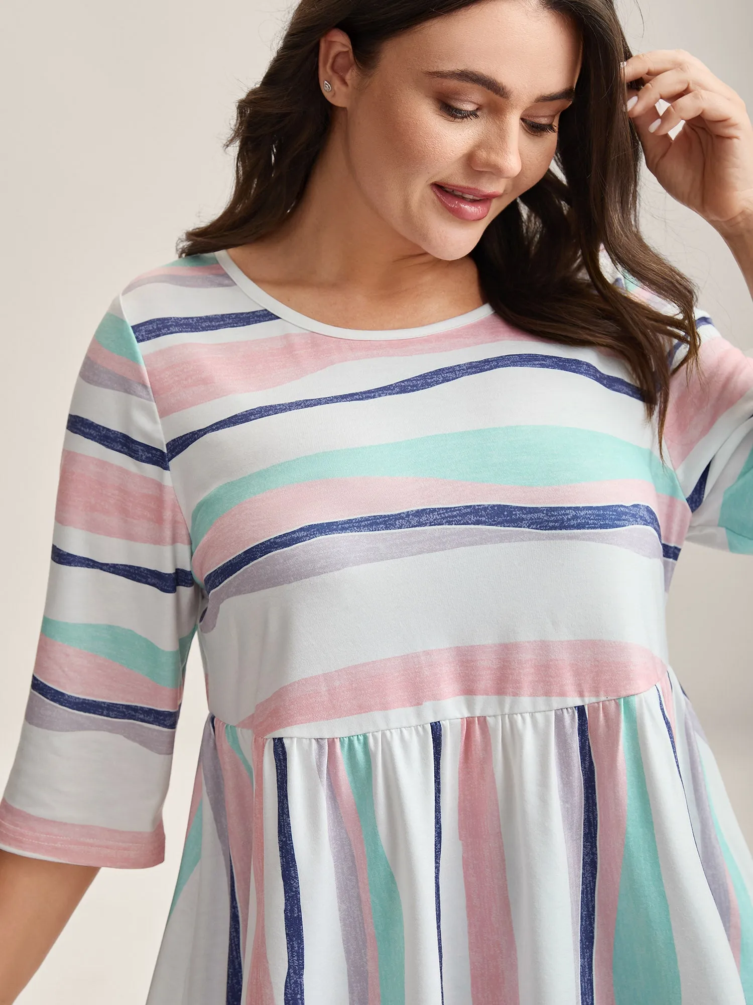 Color Contrast Seven-Quarter Sleeve T-Shirt sold by Bloomchic product image thumbnail 2