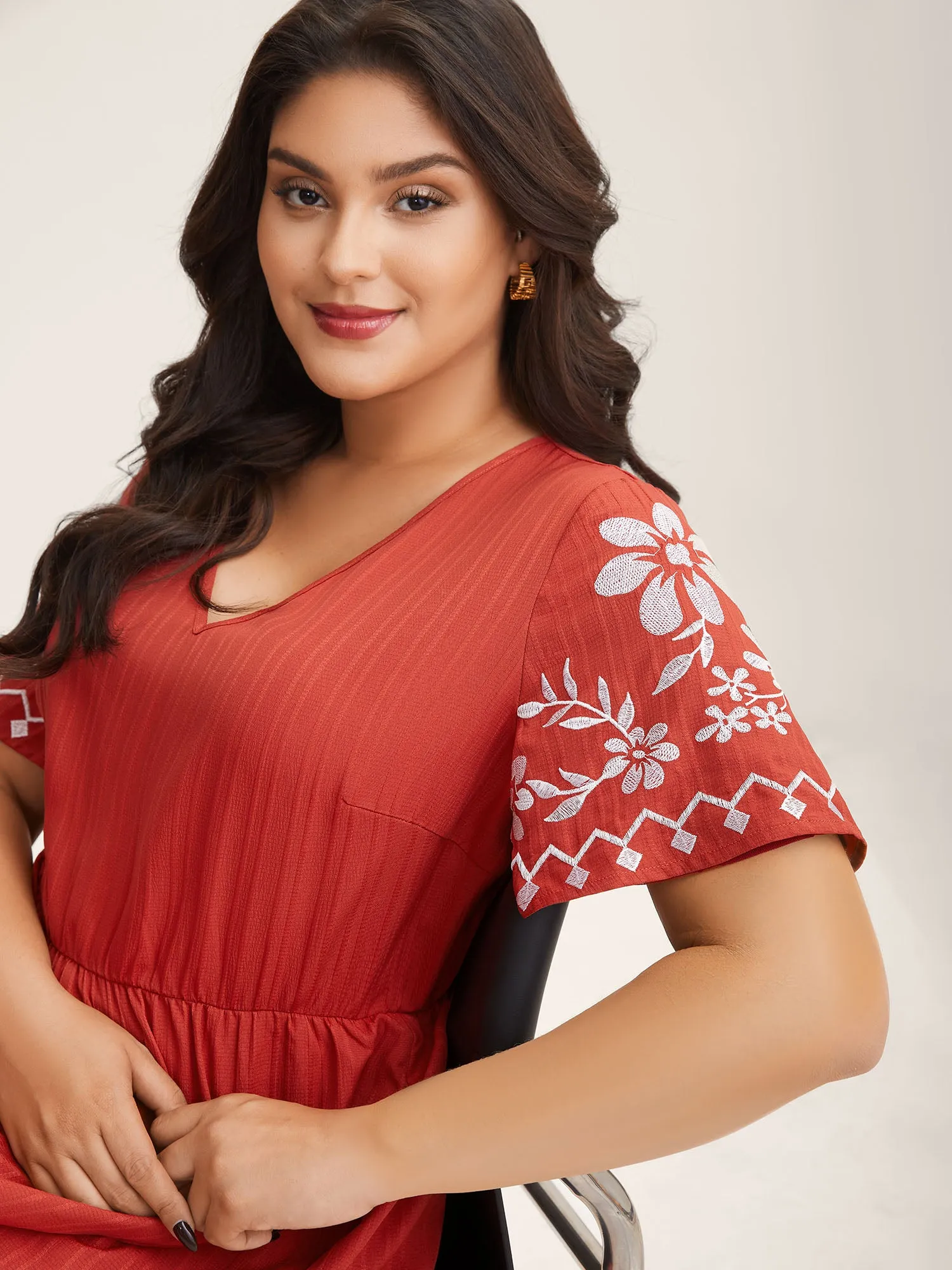 Embroidered Sleeve Cinched-Waist Midi Dress sold by Bloomchic product image thumbnail 2