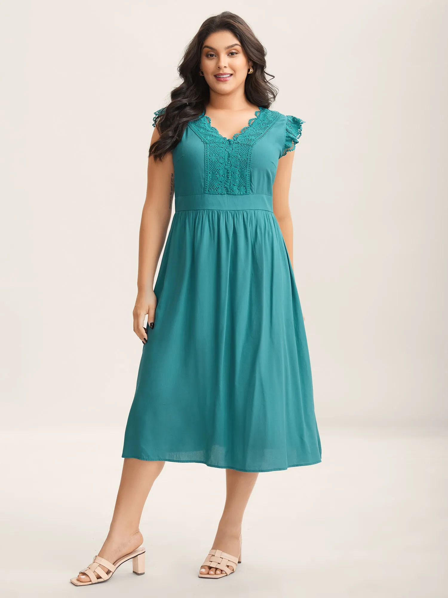 Lace Detail Pockets Flutter Sleeve Midi Dress sold by Bloomchic product image thumbnail 2