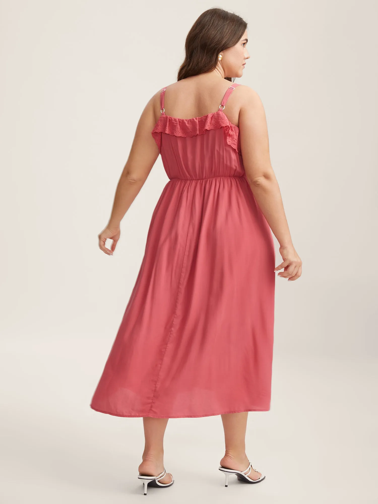 Rayon Lace Stretchy-Waist Midi Dress sold by Bloomchic product image thumbnail 4