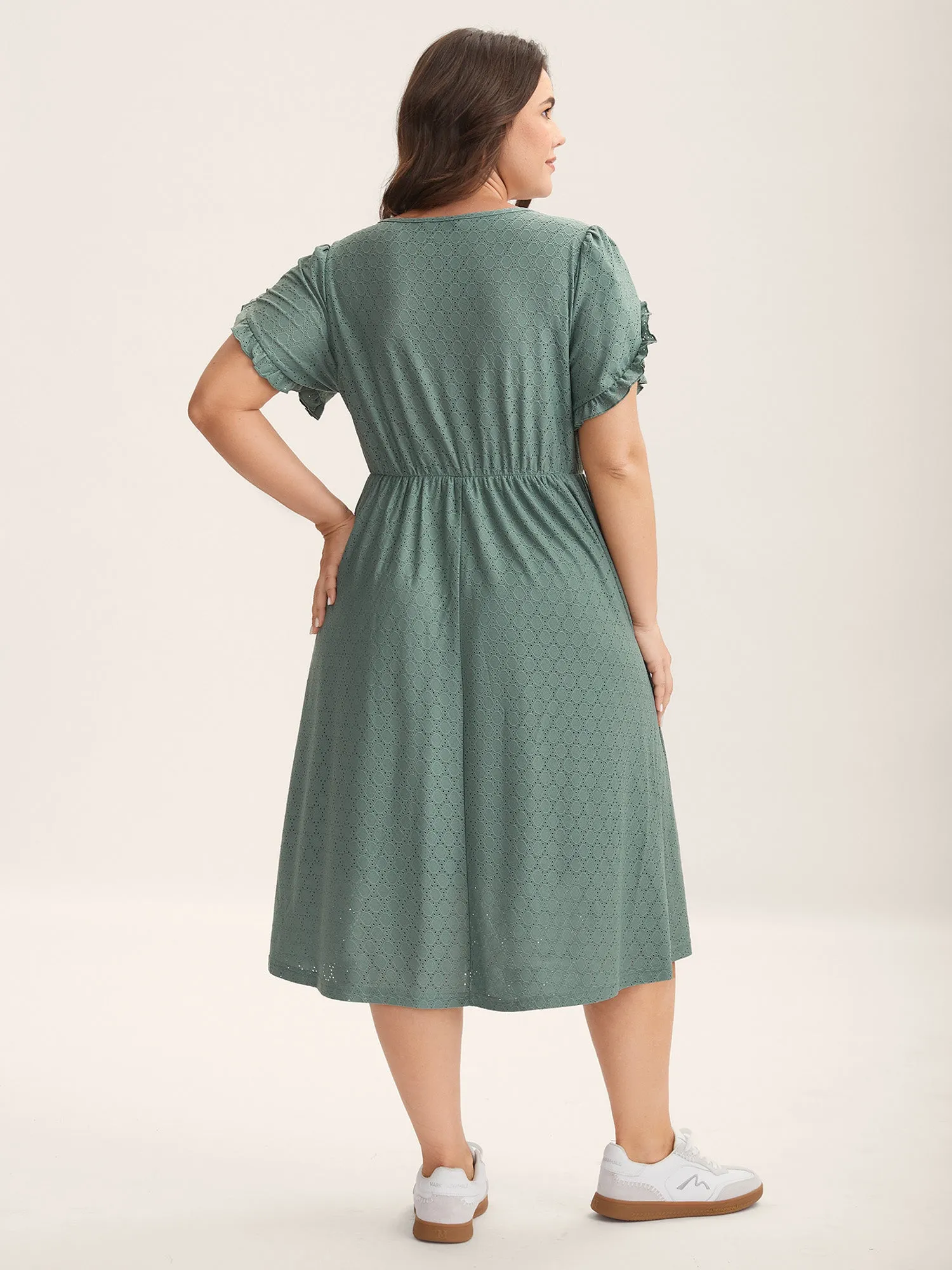 Textured Petal Sleeve Pockets Midi Dress sold by Bloomchic product image thumbnail 4