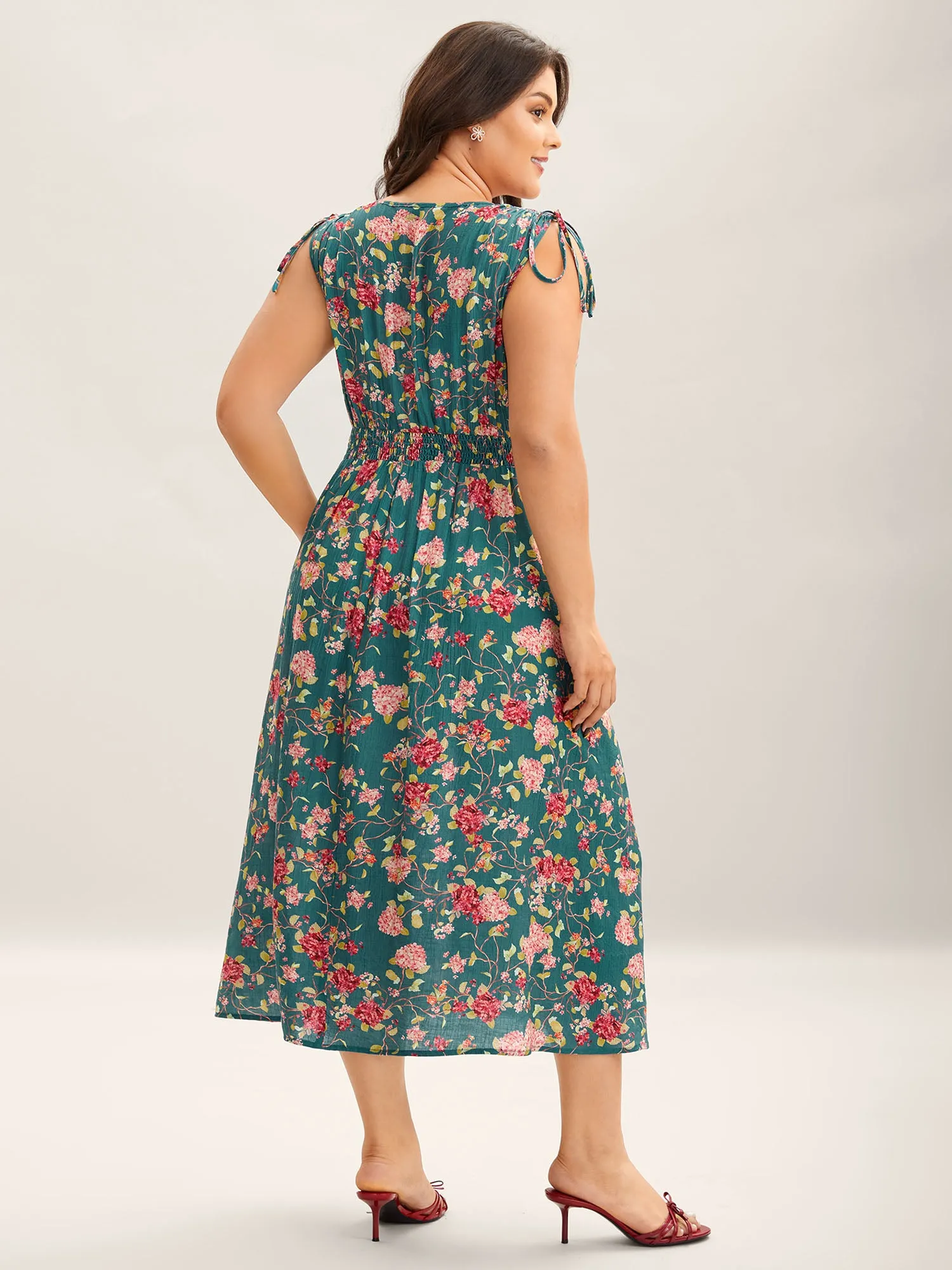 Floral Print Shoulder Tie Pockets Midi Dress sold by Bloomchic product image thumbnail 4