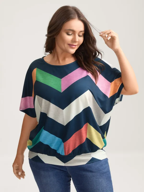 Color Block Wavy Print T-Shirt sold by Bloomchic