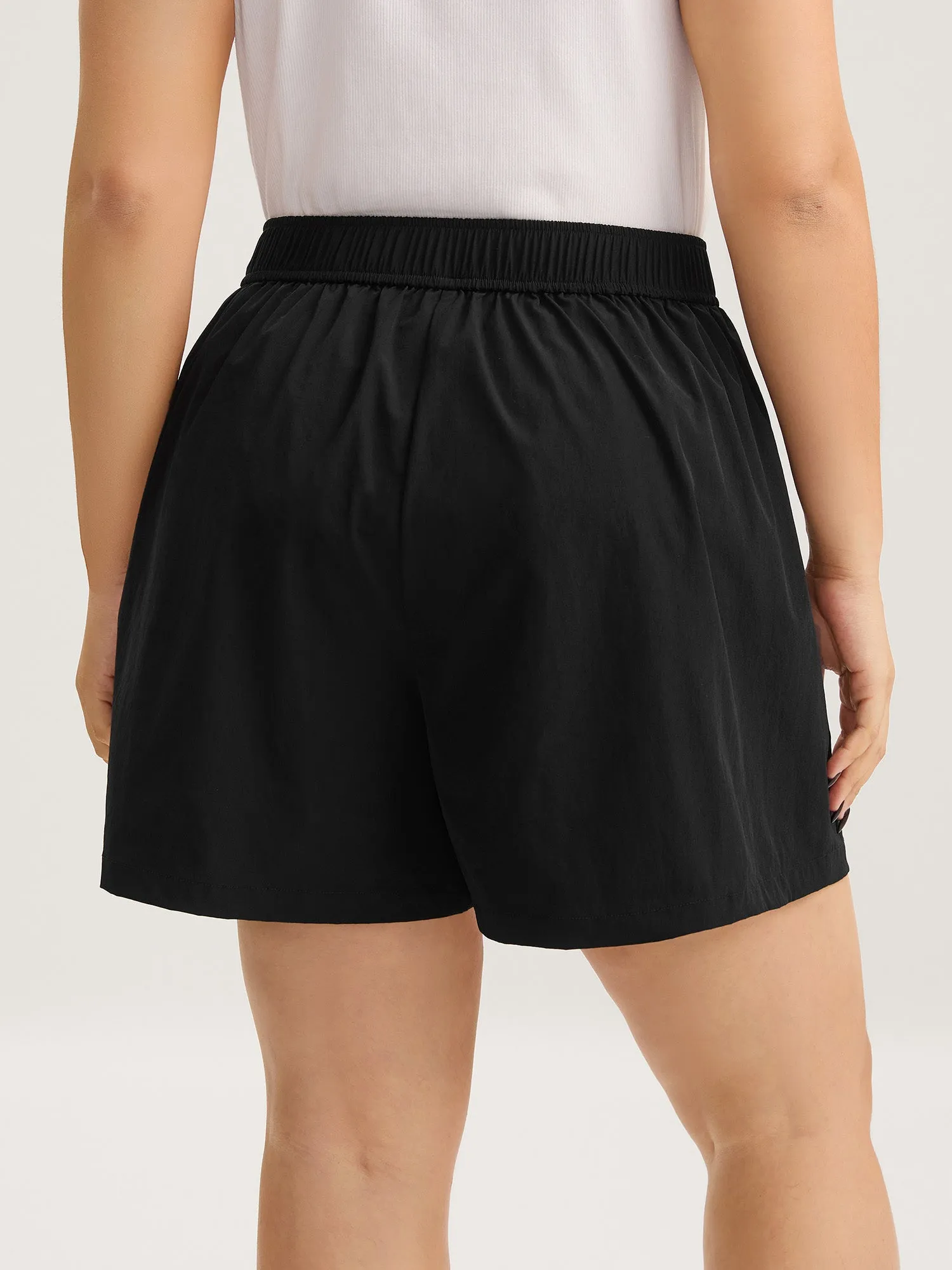 Solid Zipper Pockets Wide-Leg Shorts sold by Bloomchic product image thumbnail 3