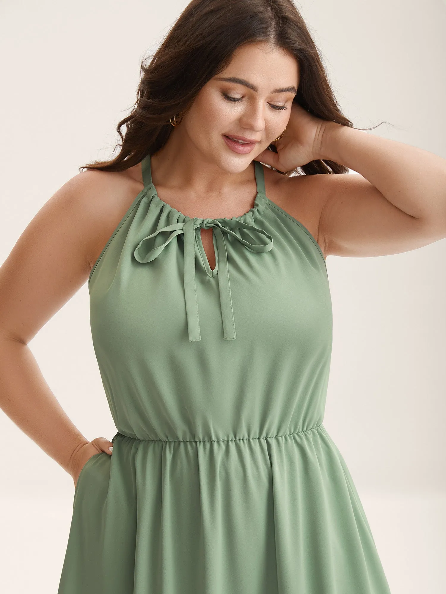 Lace Cut-Out Stretchy Waist Midi Dress sold by Bloomchic product image thumbnail 4