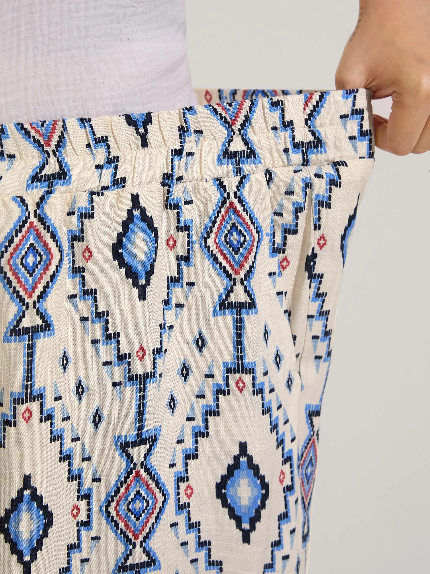 Boho Print Pockets Wide-Leg Pants sold by Bloomchic product image thumbnail 4