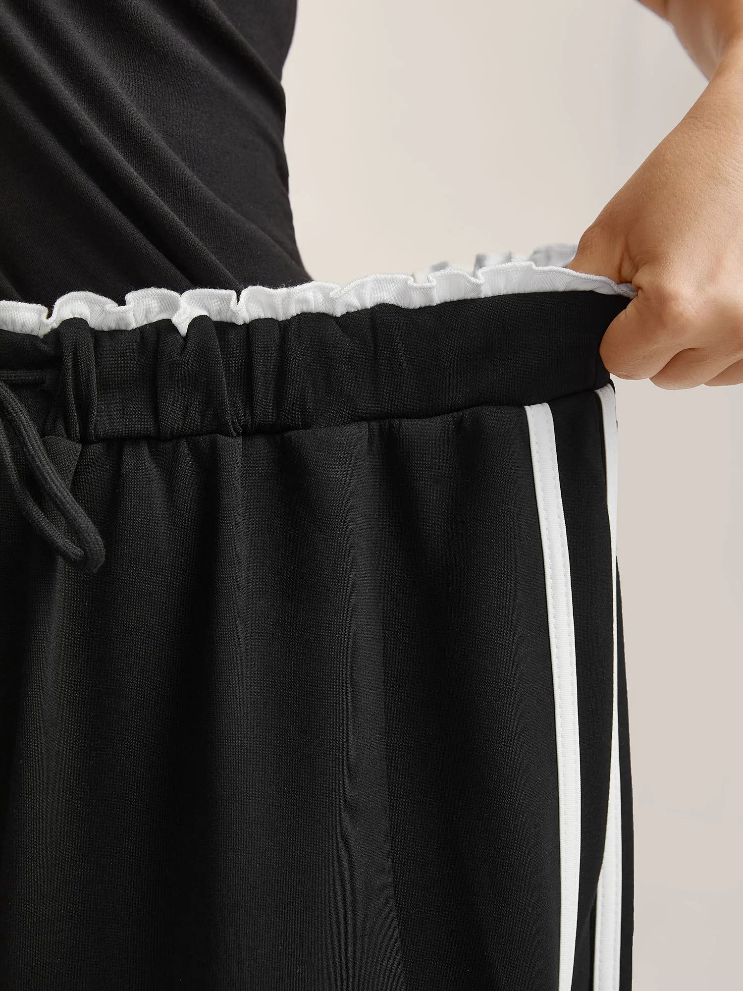 Contrast Lines Drawstring Wide-Leg Pants sold by Bloomchic product image thumbnail 3