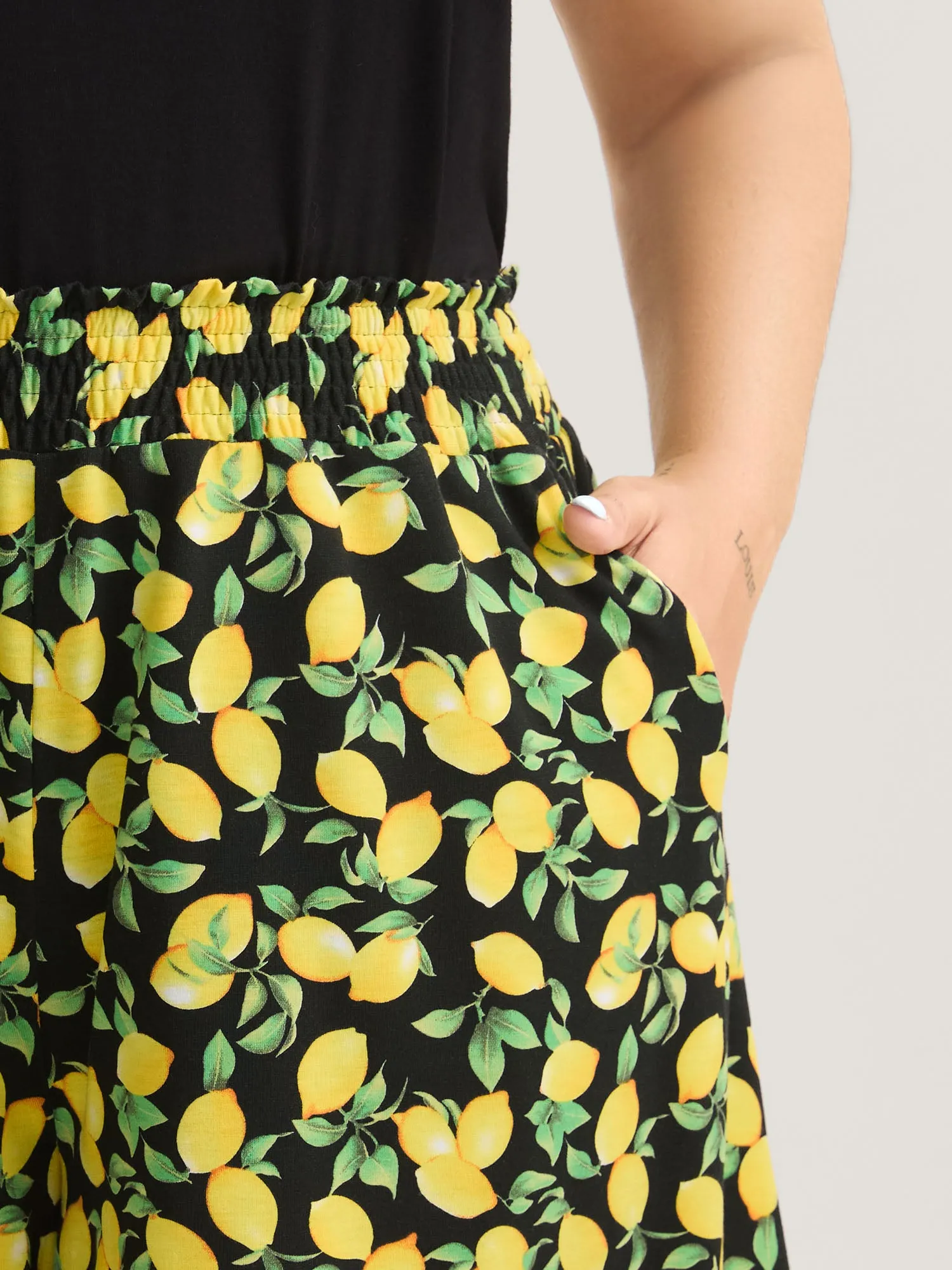 Lemon Print Wavy Hem Shirred Shorts sold by Bloomchic product image thumbnail 3