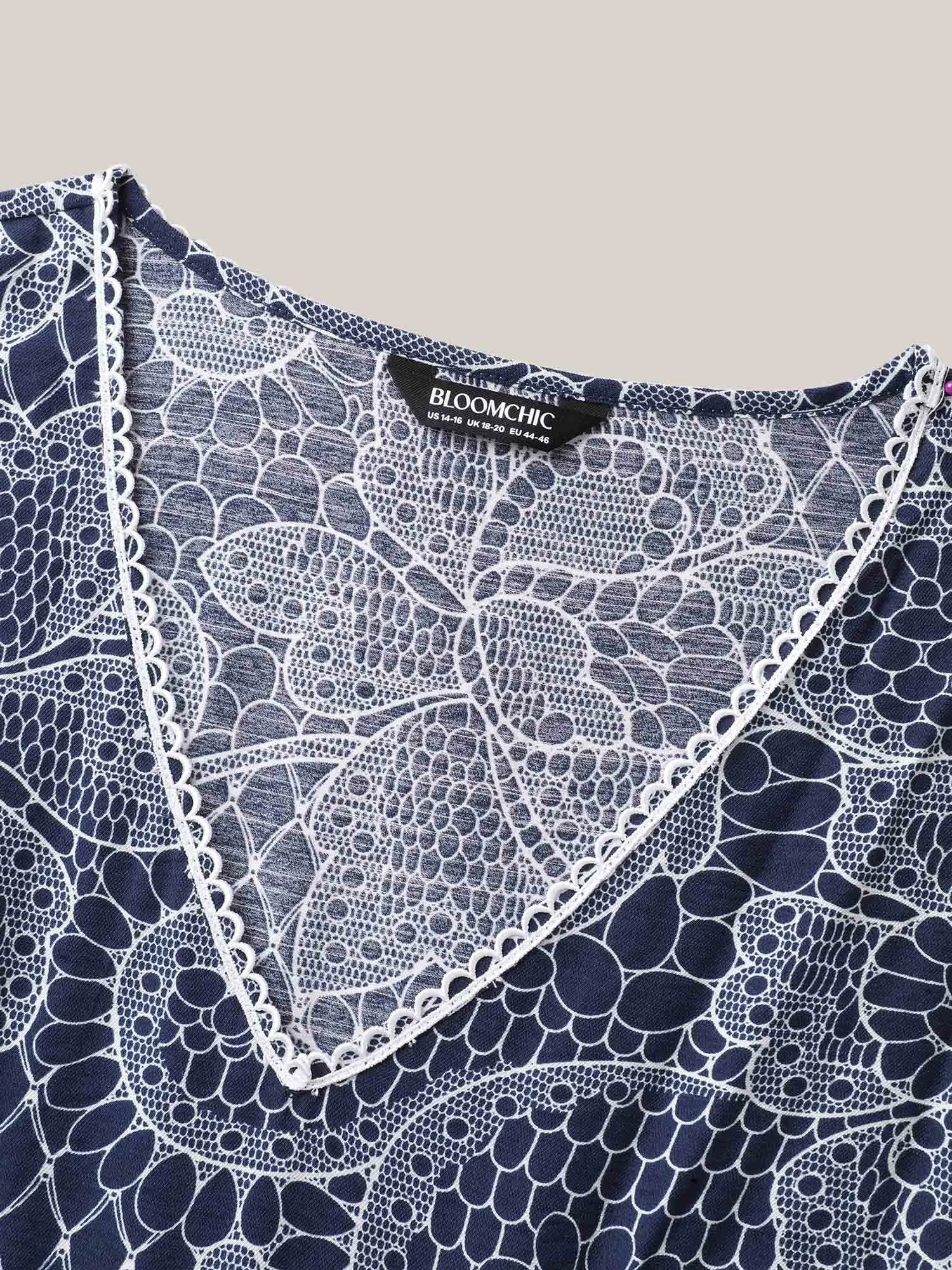 Lace-Like Print Cinched-Waist Midi Dress sold by Bloomchic product image thumbnail 5