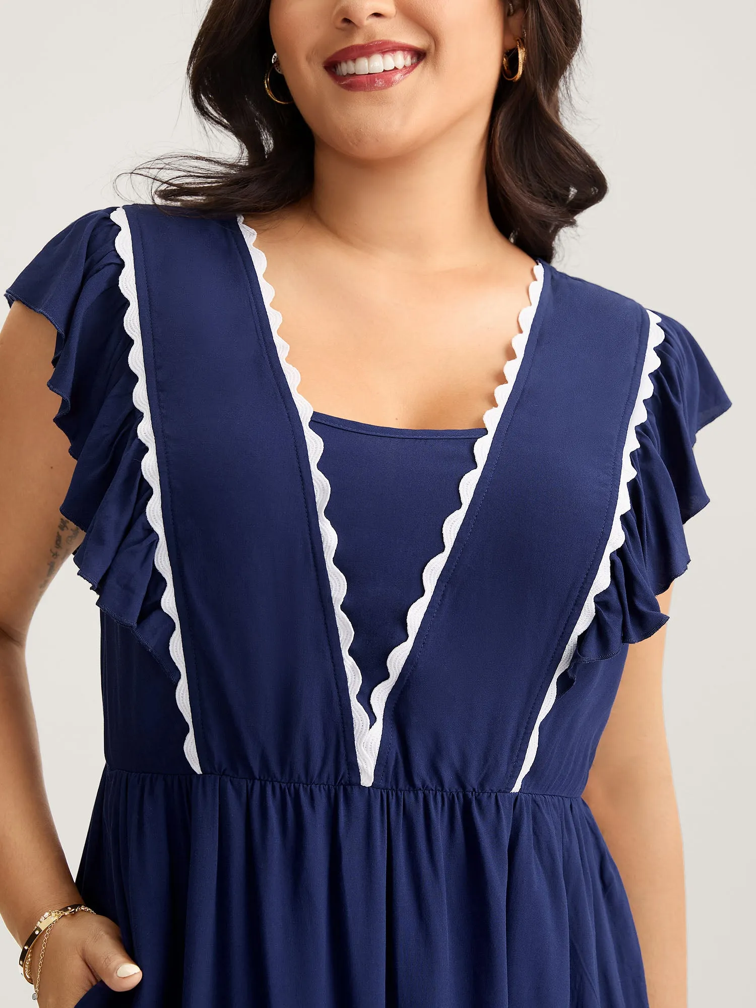 Rayon Collar Ribbon Contrast Pockets Midi Dress sold by Bloomchic product image thumbnail 2
