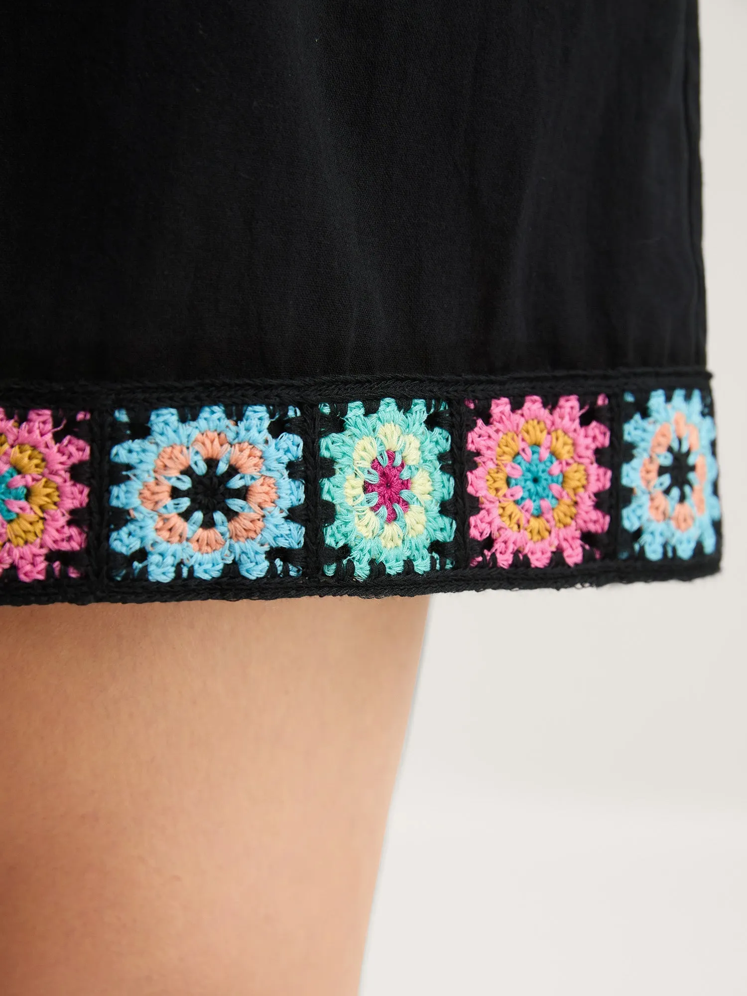 Crochet Floral Hem Drawstring Shorts sold by Bloomchic product image thumbnail 3
