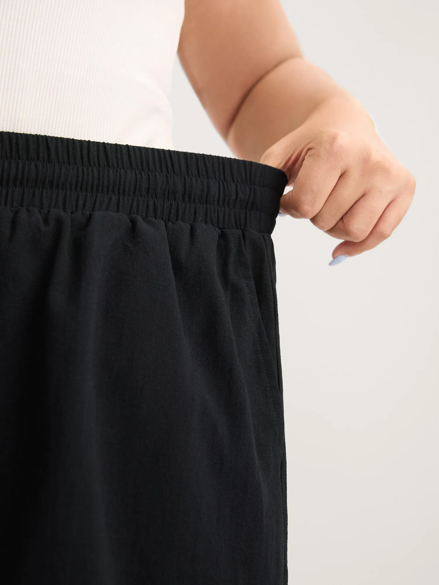 Crochet Floral Hem Drawstring Shorts sold by Bloomchic product image thumbnail 4