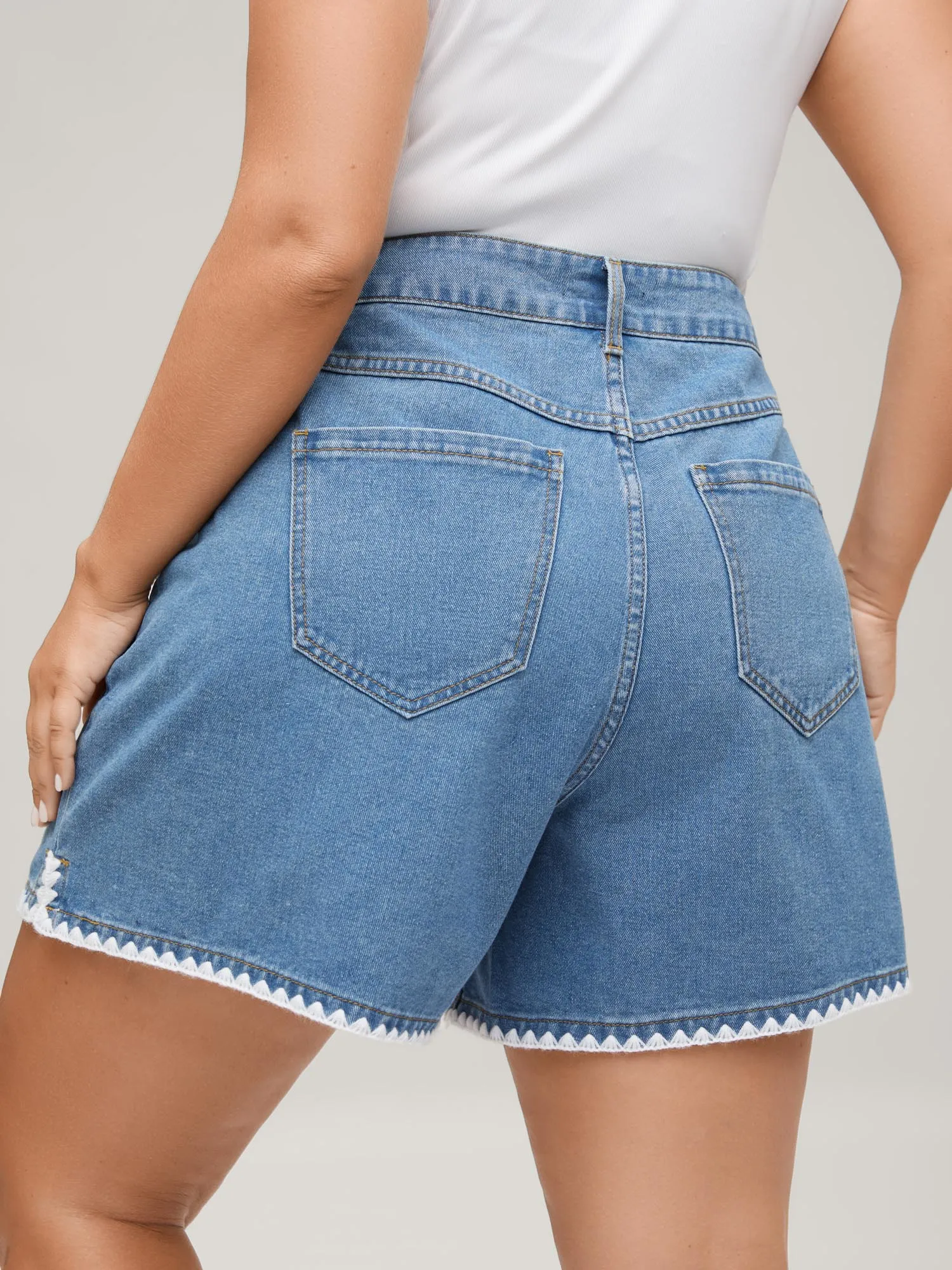 Embroidered Hem Wide-Leg Denim Shorts sold by Bloomchic product image thumbnail 5