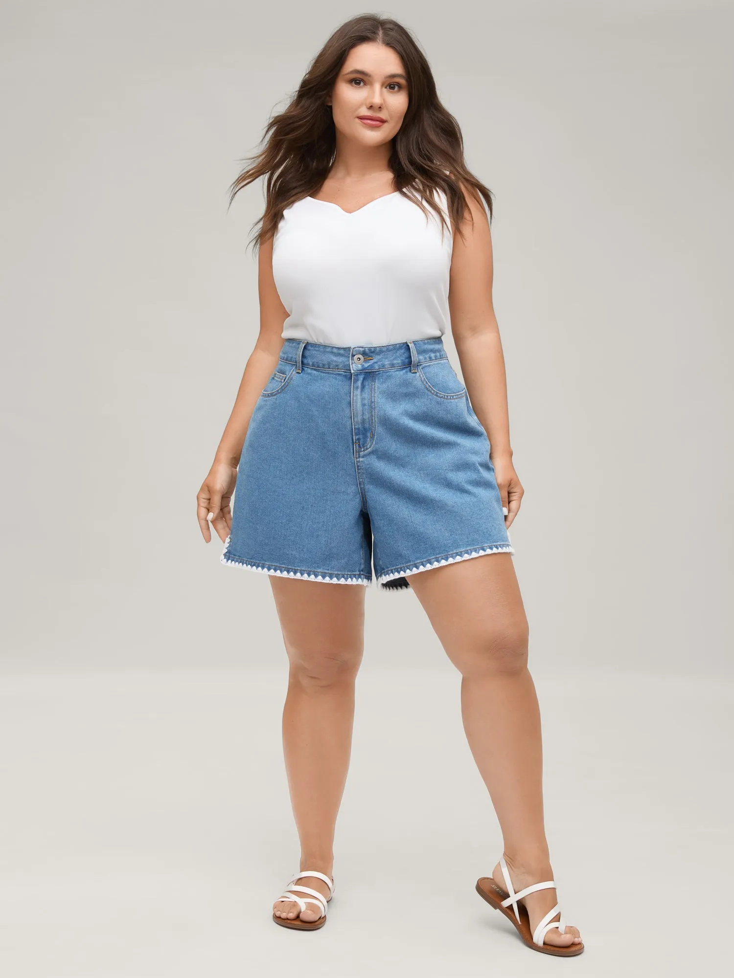 Embroidered Hem Wide-Leg Denim Shorts sold by Bloomchic product image thumbnail 3