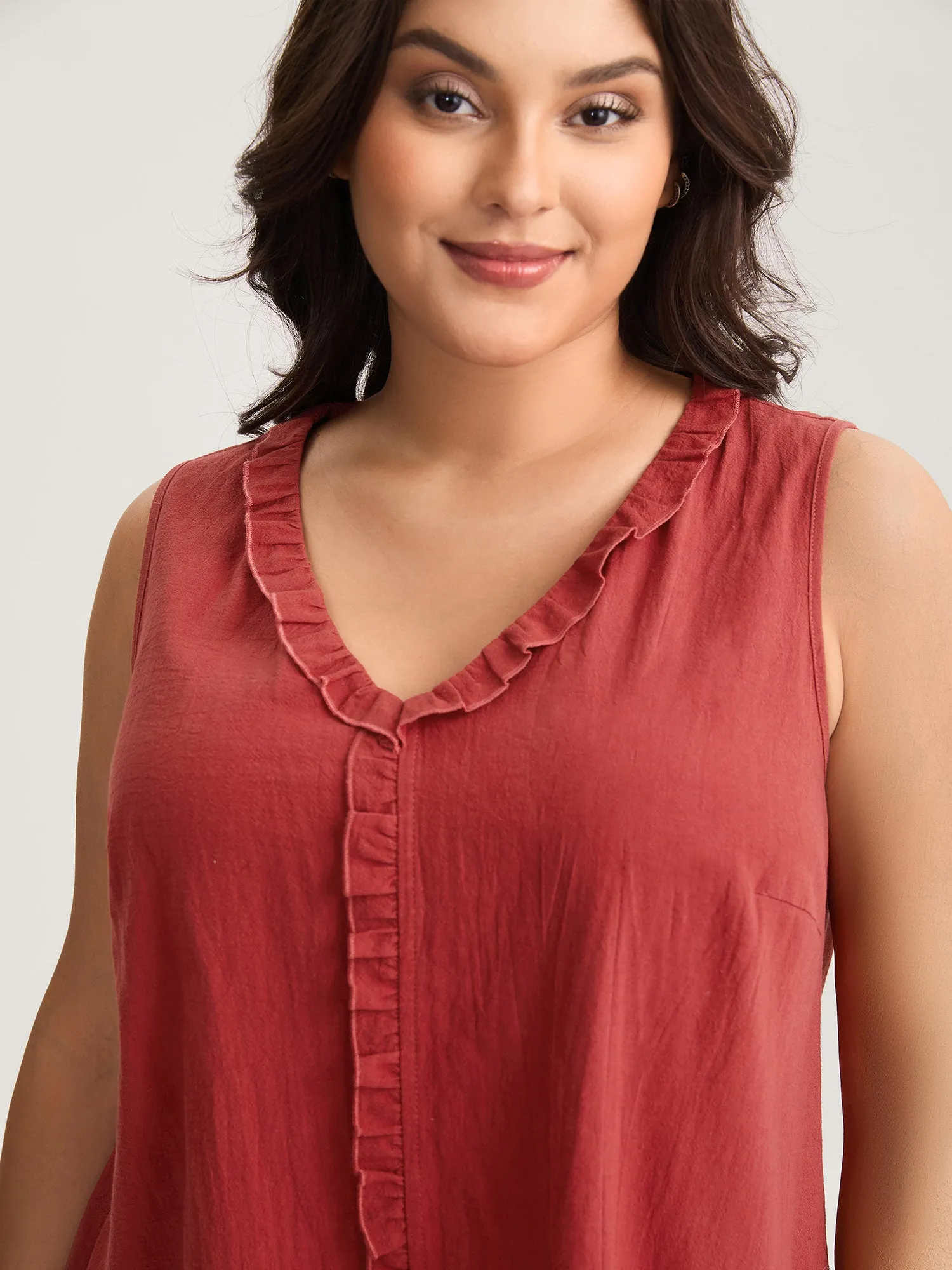 Cotton Ruffled Edges V-Neck Tank Top sold by Bloomchic product image thumbnail 2