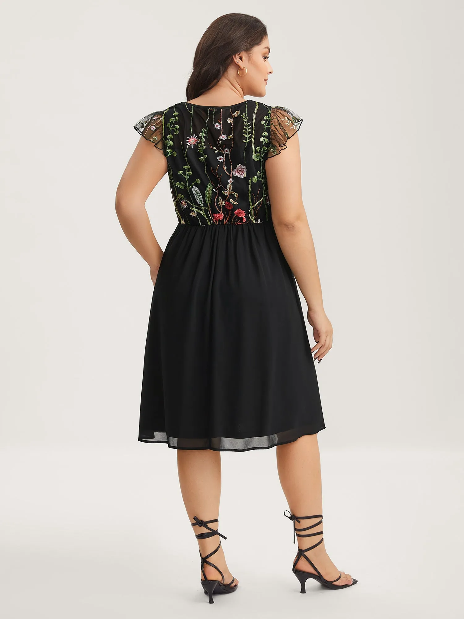 Mesh Floral Embroidery Midi Dress sold by Bloomchic product image thumbnail 4