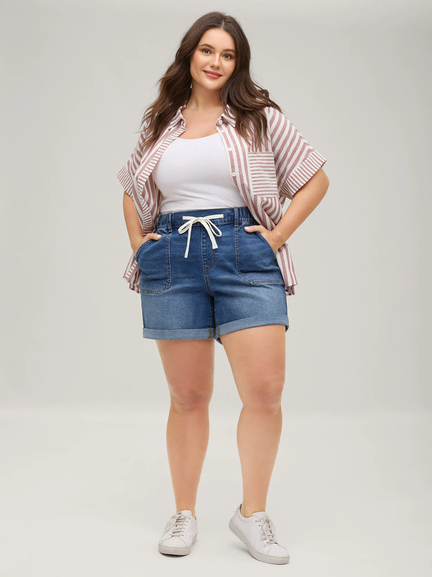 Stretchy Waist Vintage Drawstring Denim Shorts sold by Bloomchic product image thumbnail 5