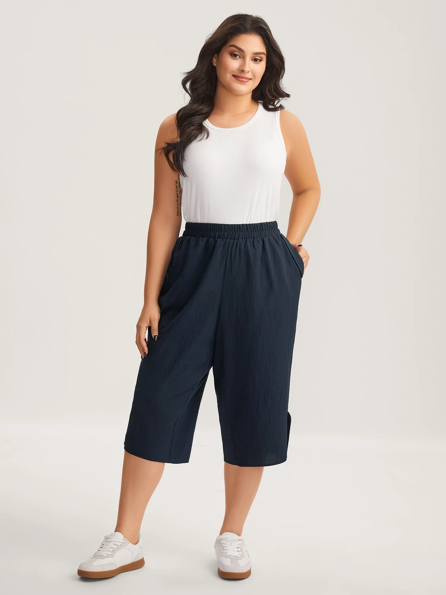 Button Hem Straight-Leg Crop Pants sold by Bloomchic product image thumbnail 2