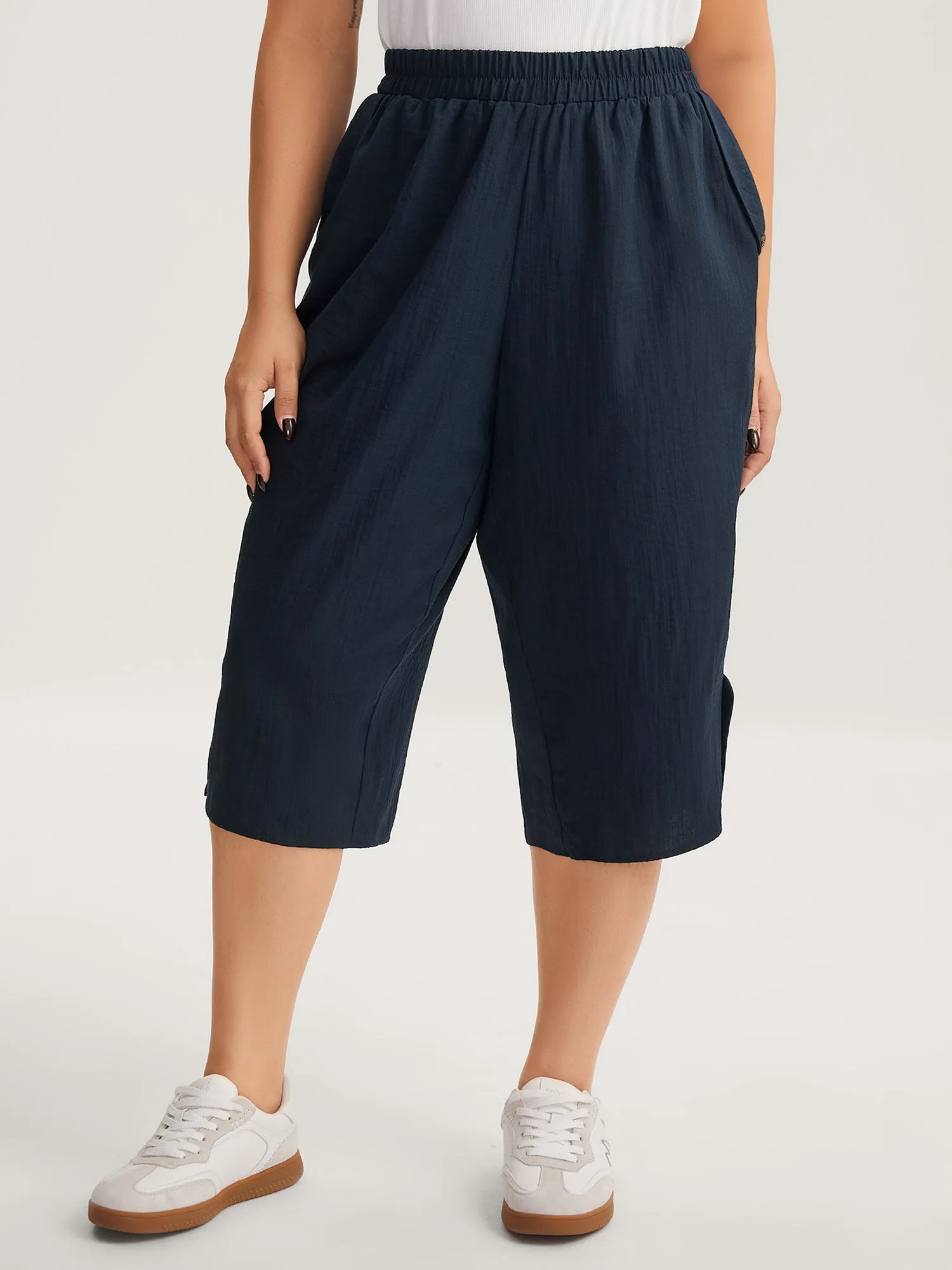 Button Hem Straight-Leg Crop Pants sold by Bloomchic product image thumbnail 5