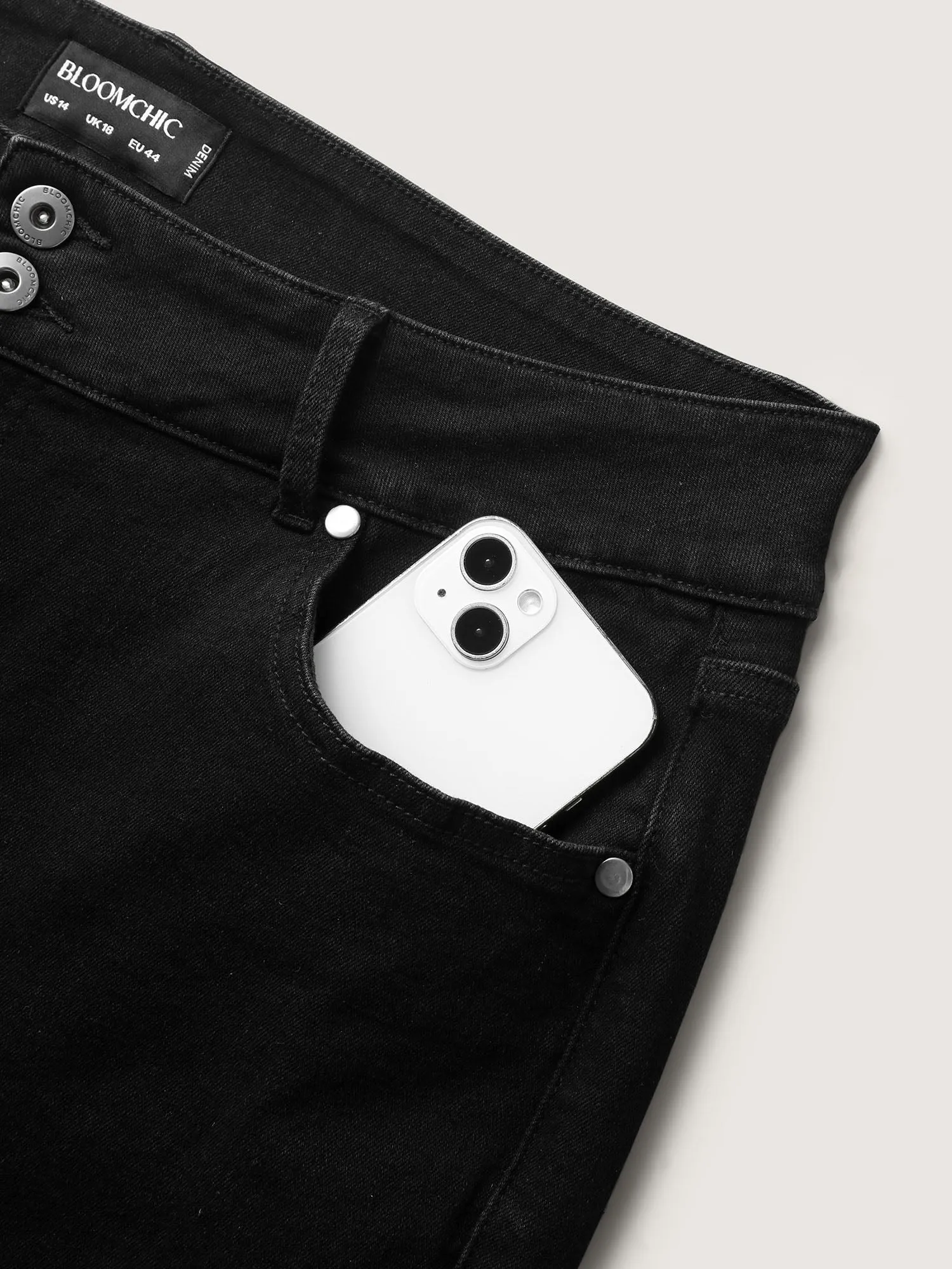 Classic Skinny-Fit Denim Shorts sold by Bloomchic product image thumbnail 5