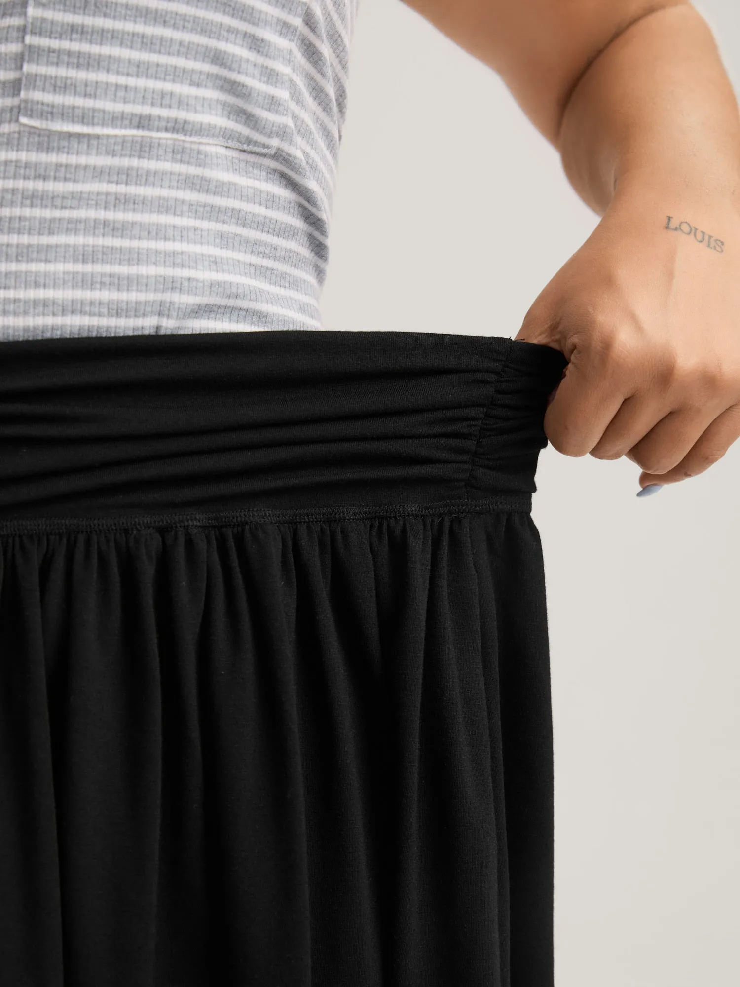 Ruched Waist Flowy Solid Midi Skirt sold by Bloomchic product image thumbnail 3