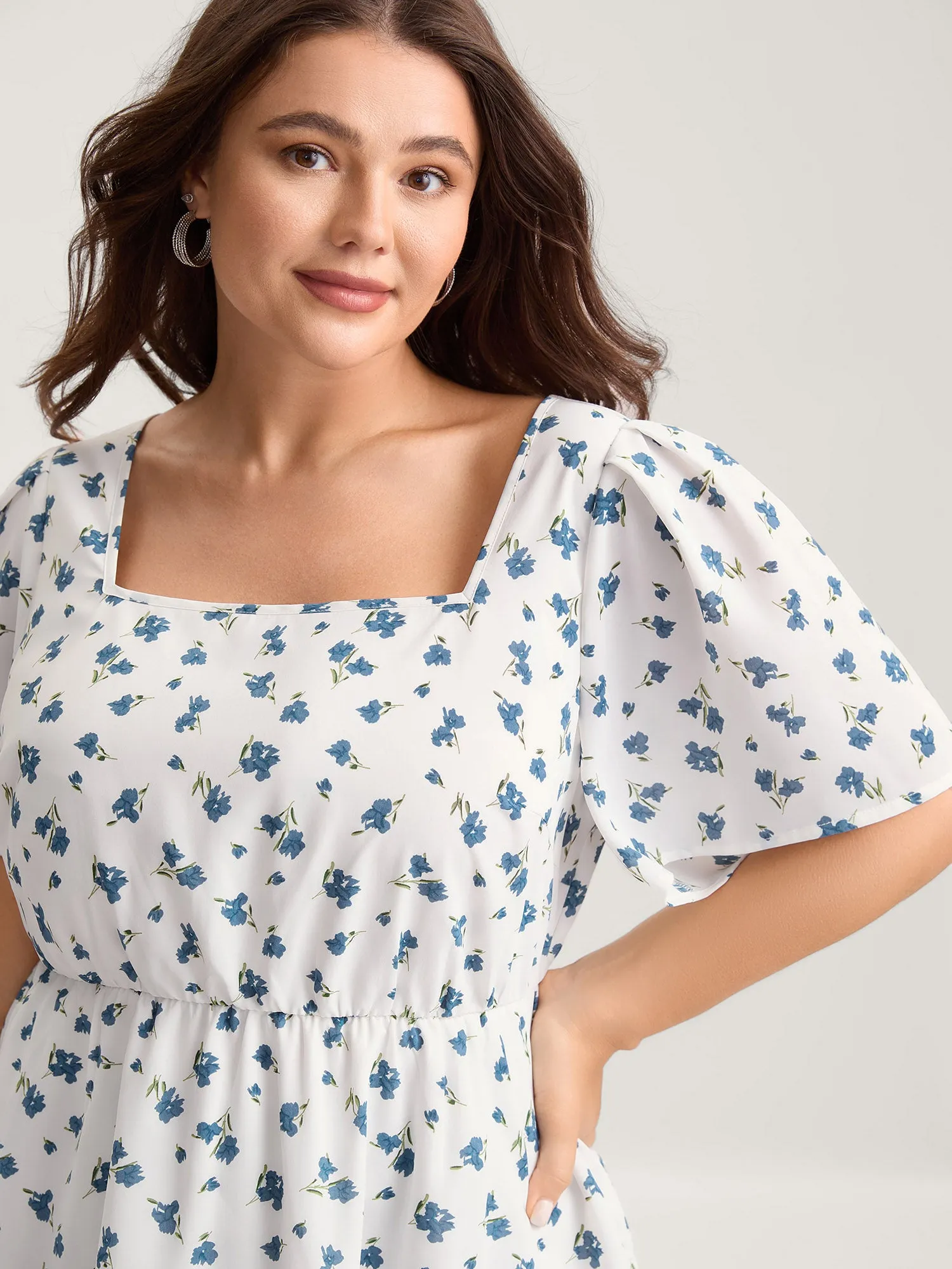 Delicate Floral Print Lotus Sleeve Blouse sold by Bloomchic product image thumbnail 2