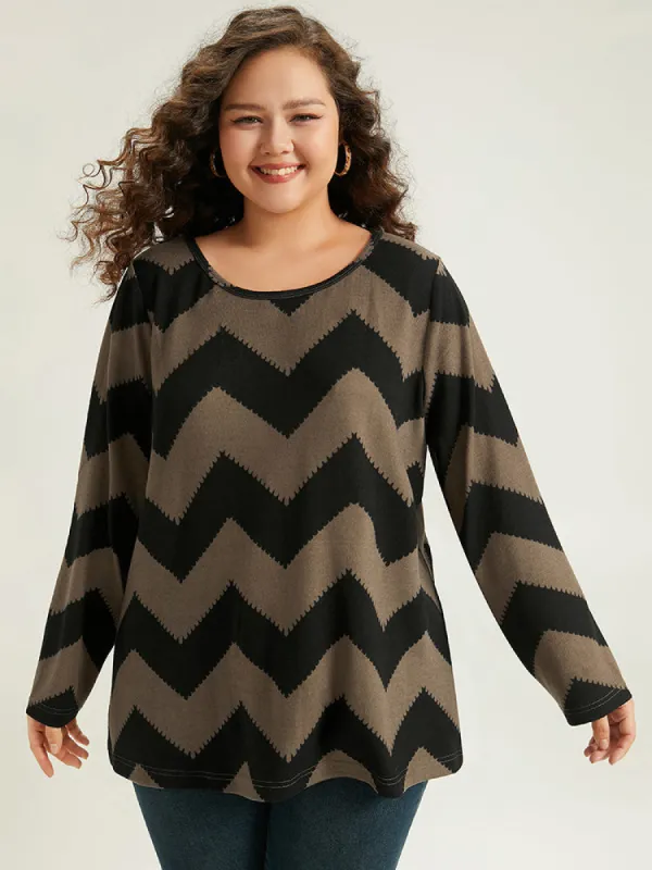 Geo Graphic Two Tone T-shirt sold by Bloomchic