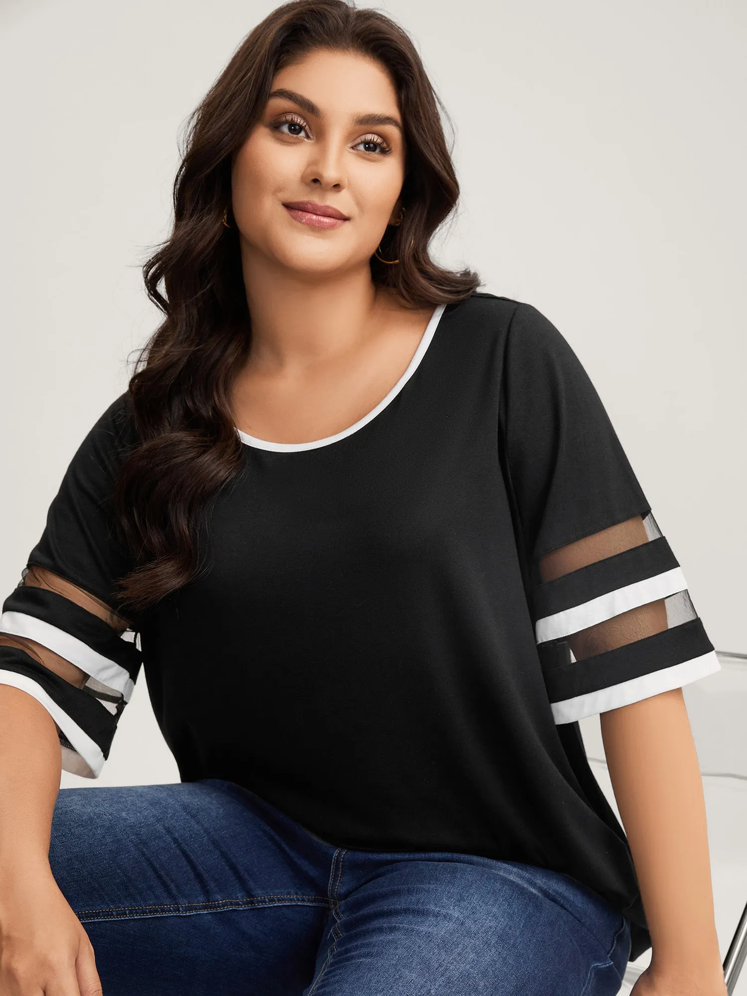 Stretchy Color Block Plain Knit Top sold by Bloomchic