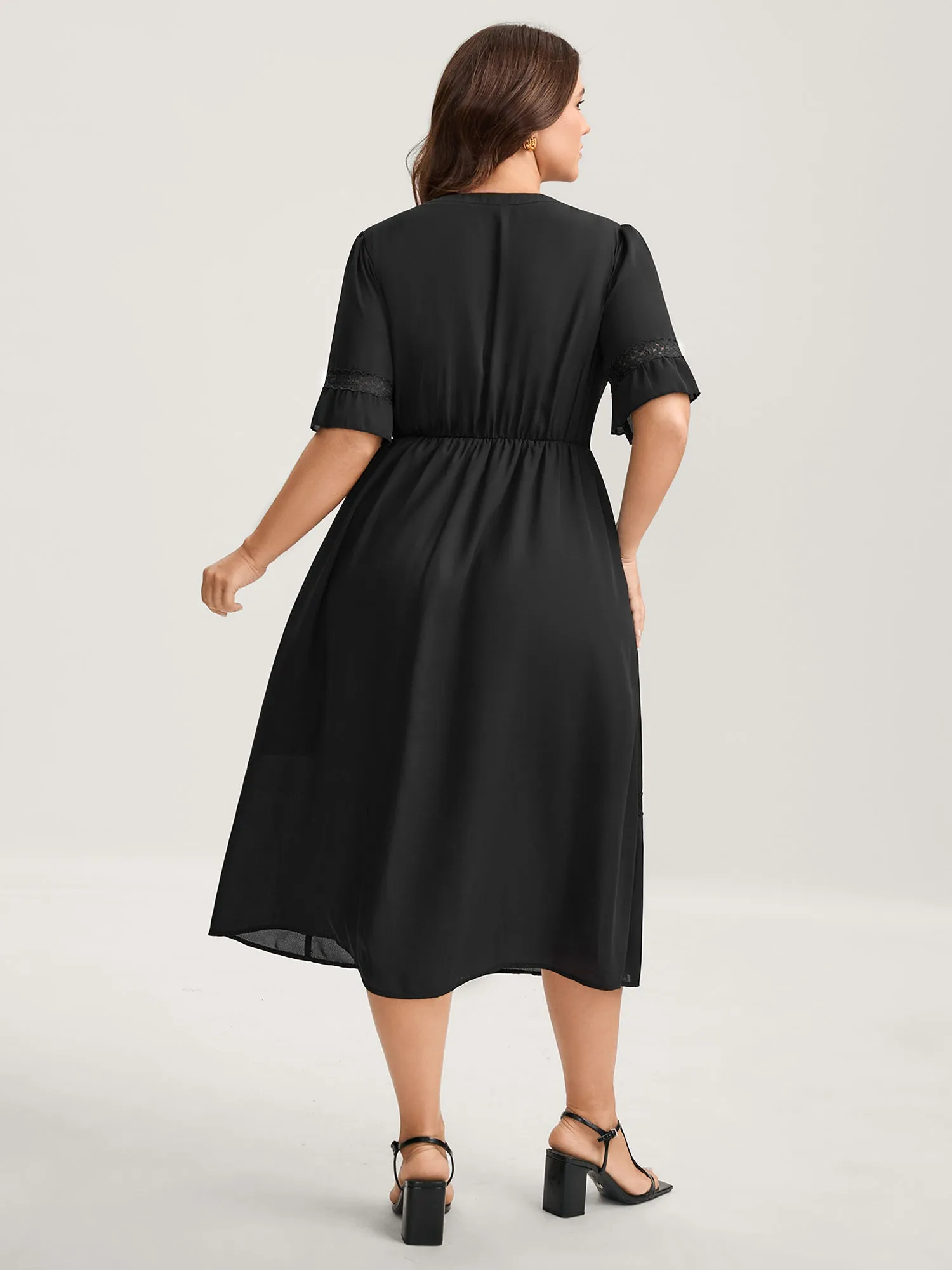 Lace Trim Button Placket Midi Dress sold by Bloomchic product image thumbnail 4