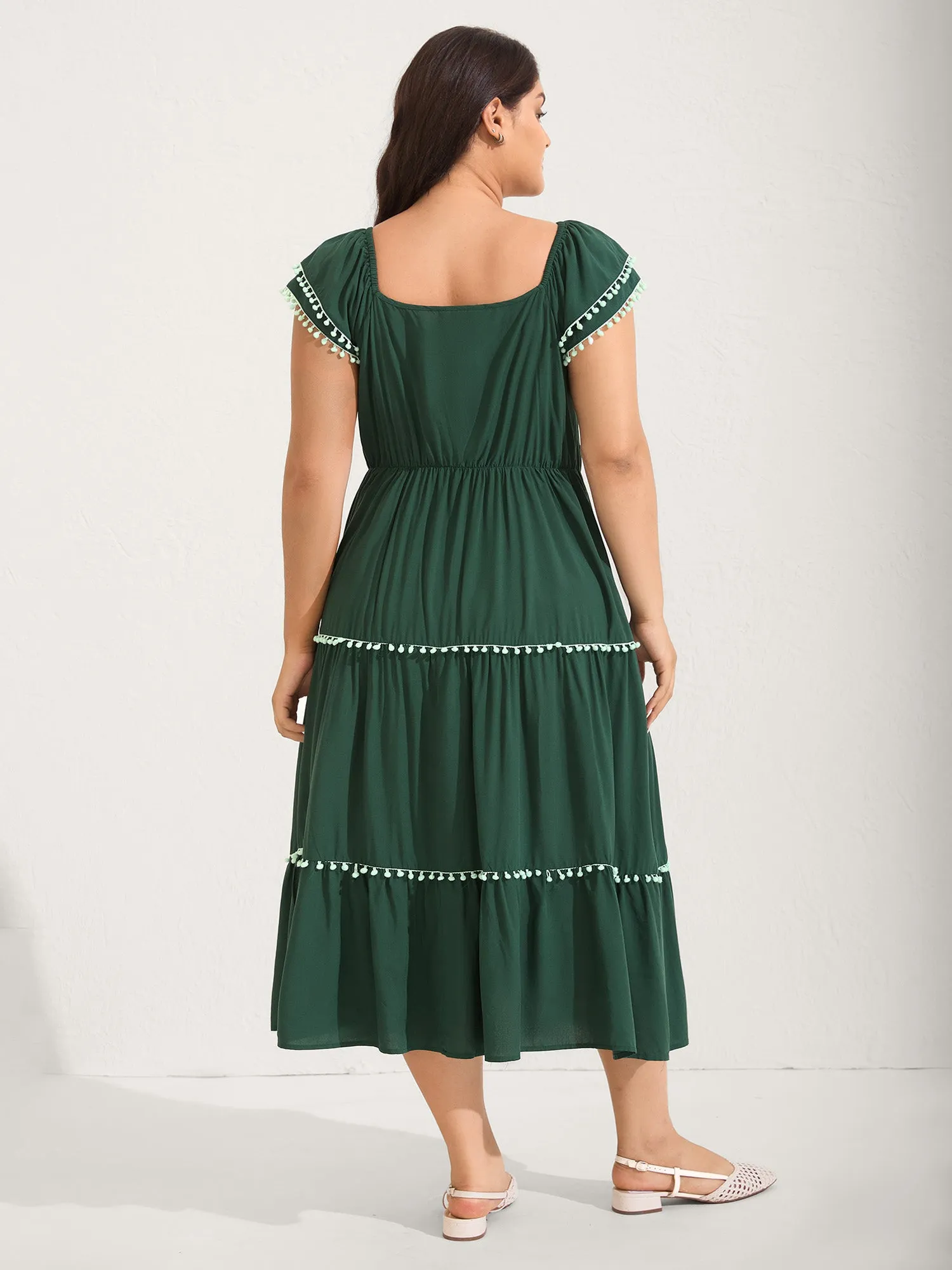 Ruffled Sweetheart Neck Tiered Midi Dress sold by Bloomchic product image thumbnail 4