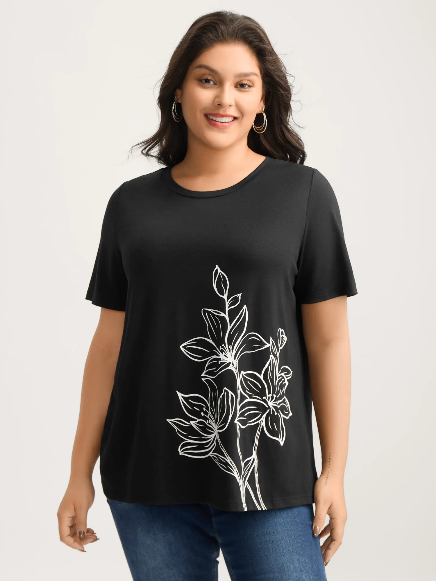 Floral Print Crew Neck T-Shirt sold by Bloomchic