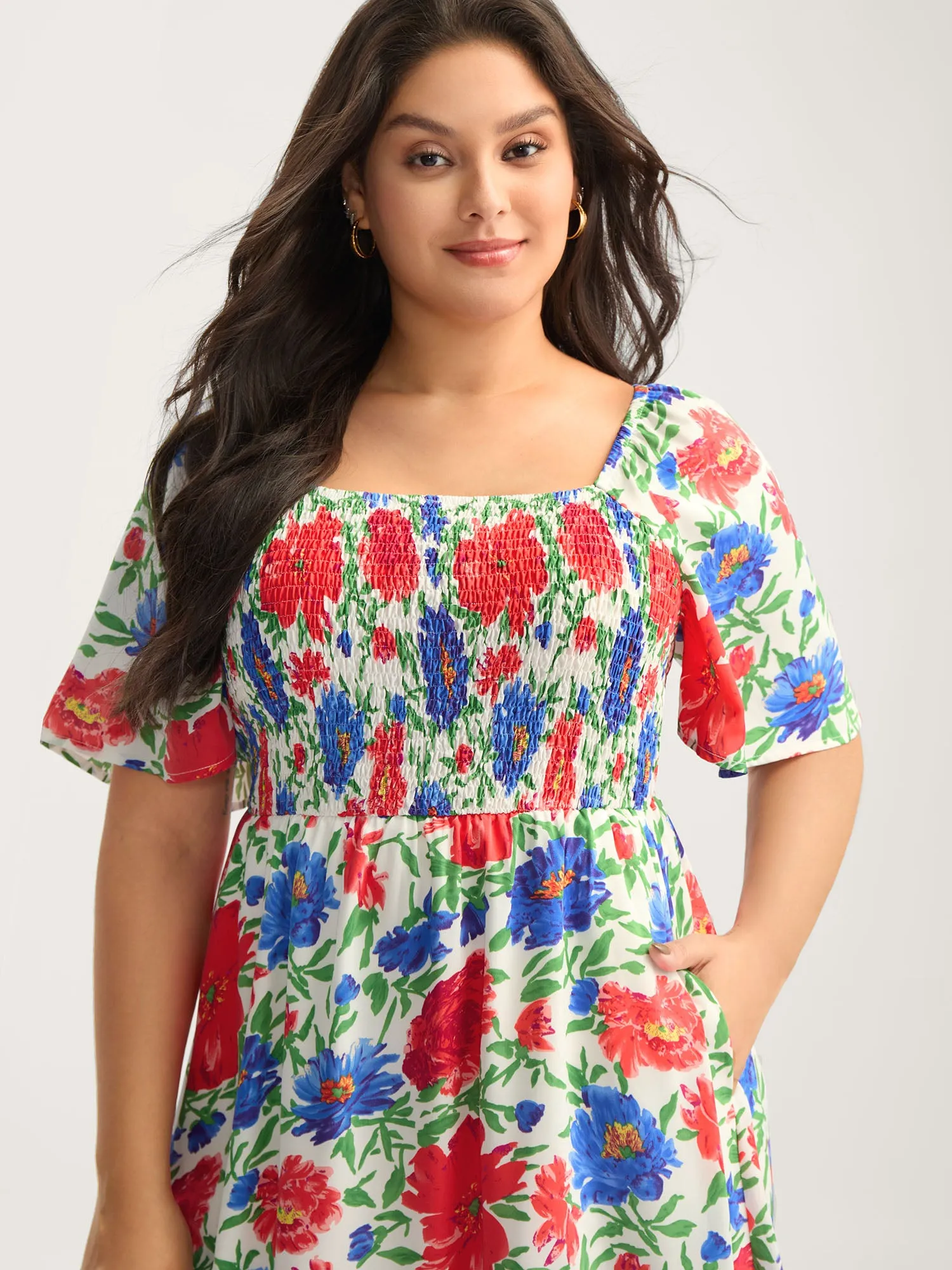 Sunkissed Floral Shirred Pockets Midi Dress sold by Bloomchic product image thumbnail 2