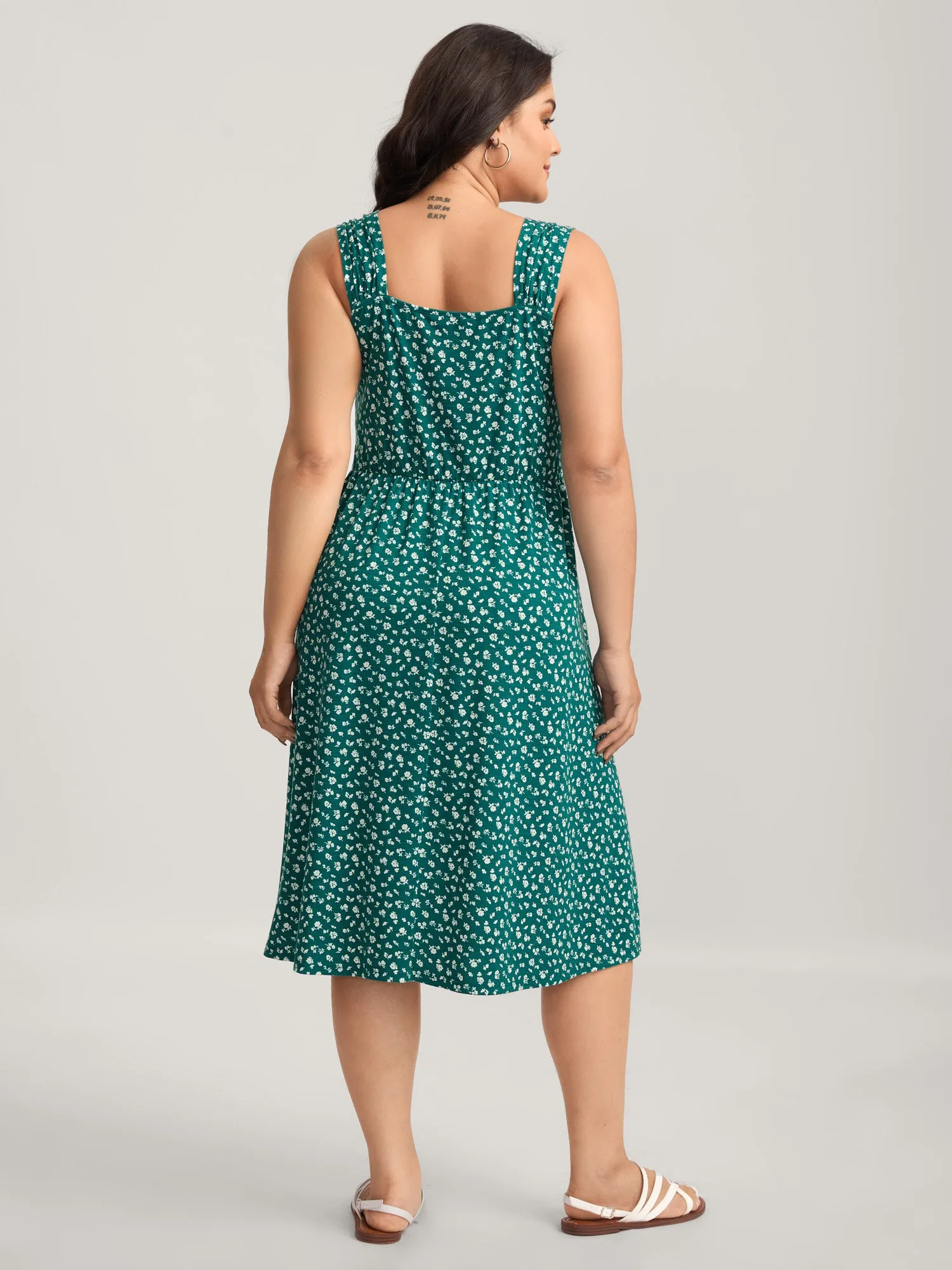 Ditsy Floral Print Knit Pockets Midi Dress sold by Bloomchic product image thumbnail 4