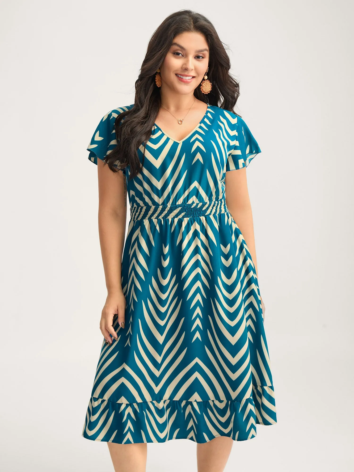 Geometric Print Cinched-Waist Midi Dress sold by Bloomchic product image thumbnail 3