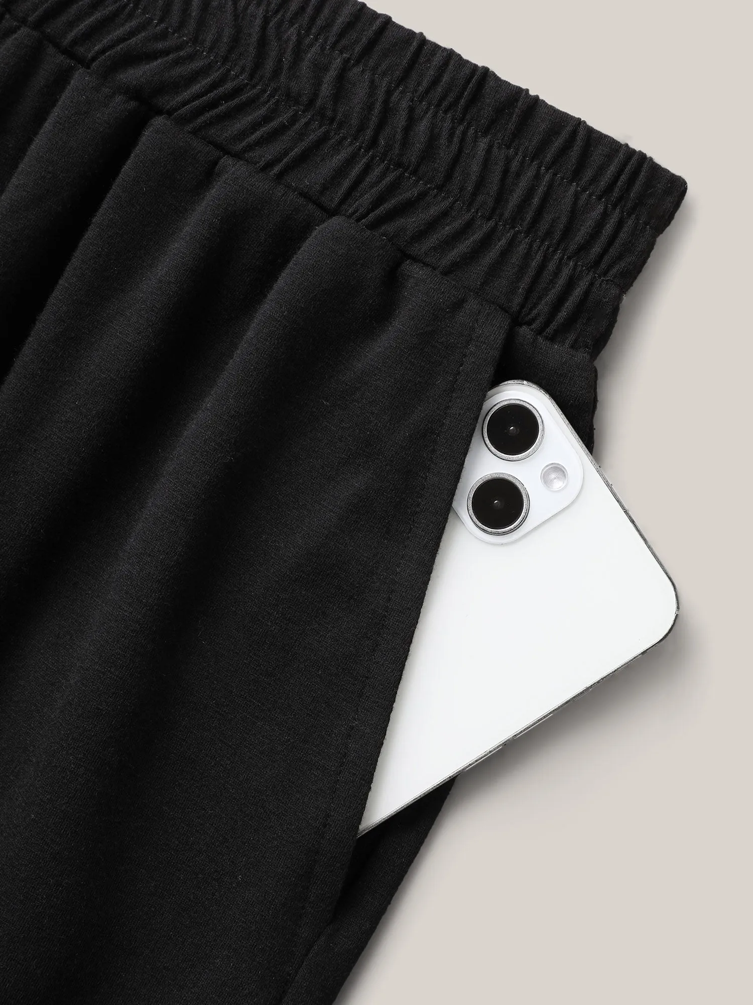 Stretchy Slit Straight-Leg Shorts sold by Bloomchic product image thumbnail 5