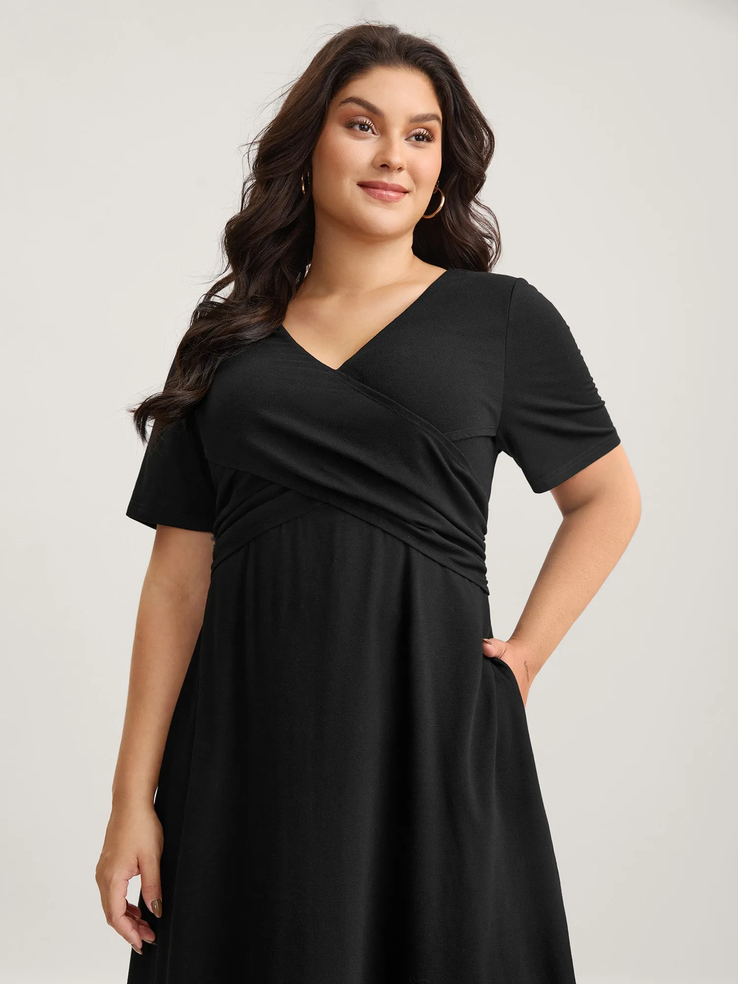 Overlap Bodice Solid Knit Pockets Midi Dress sold by Bloomchic product image thumbnail 4