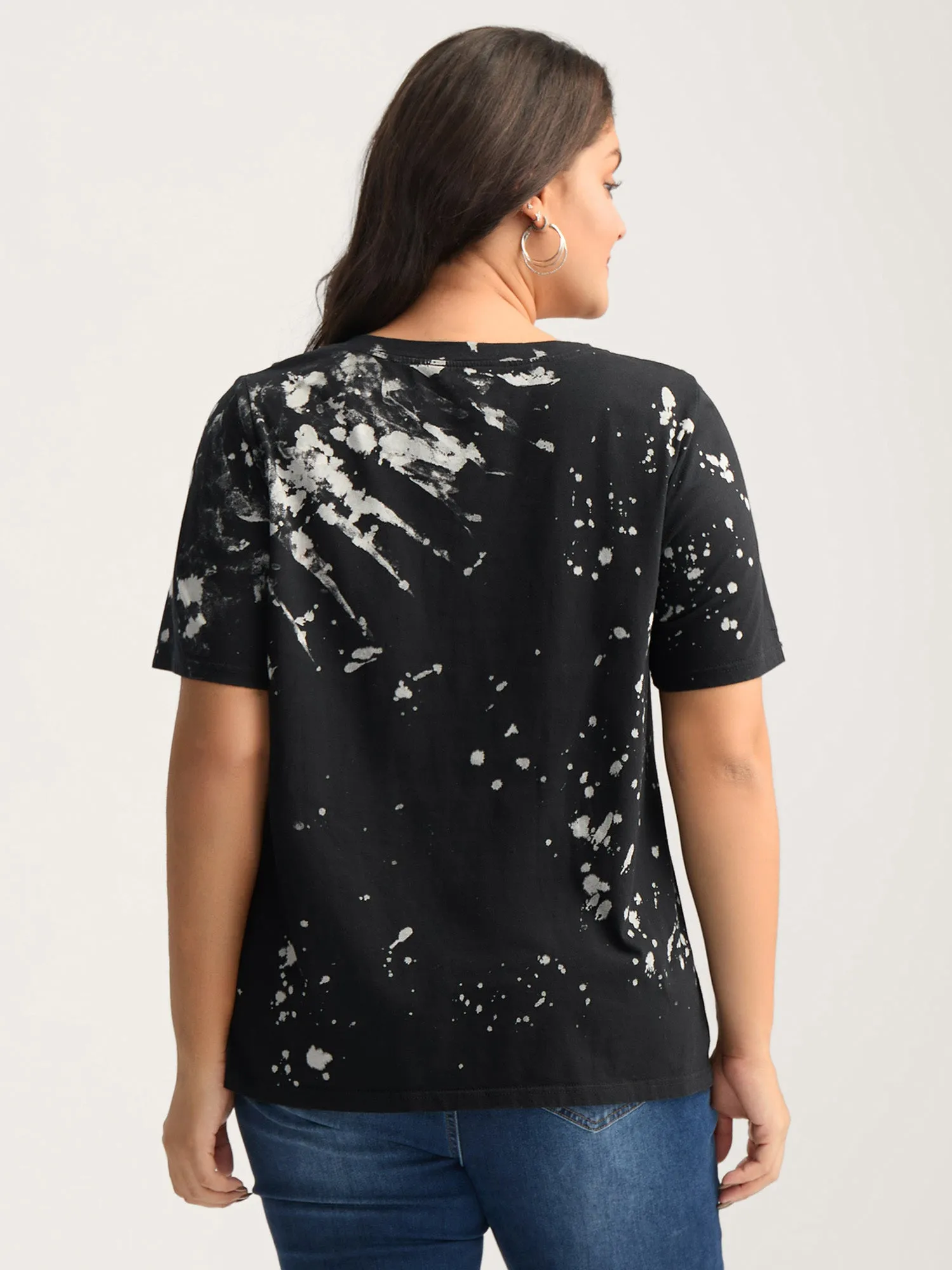 Cotton Tie-Dye Stretchy V-Neck T-Shirt sold by Bloomchic product image thumbnail 4