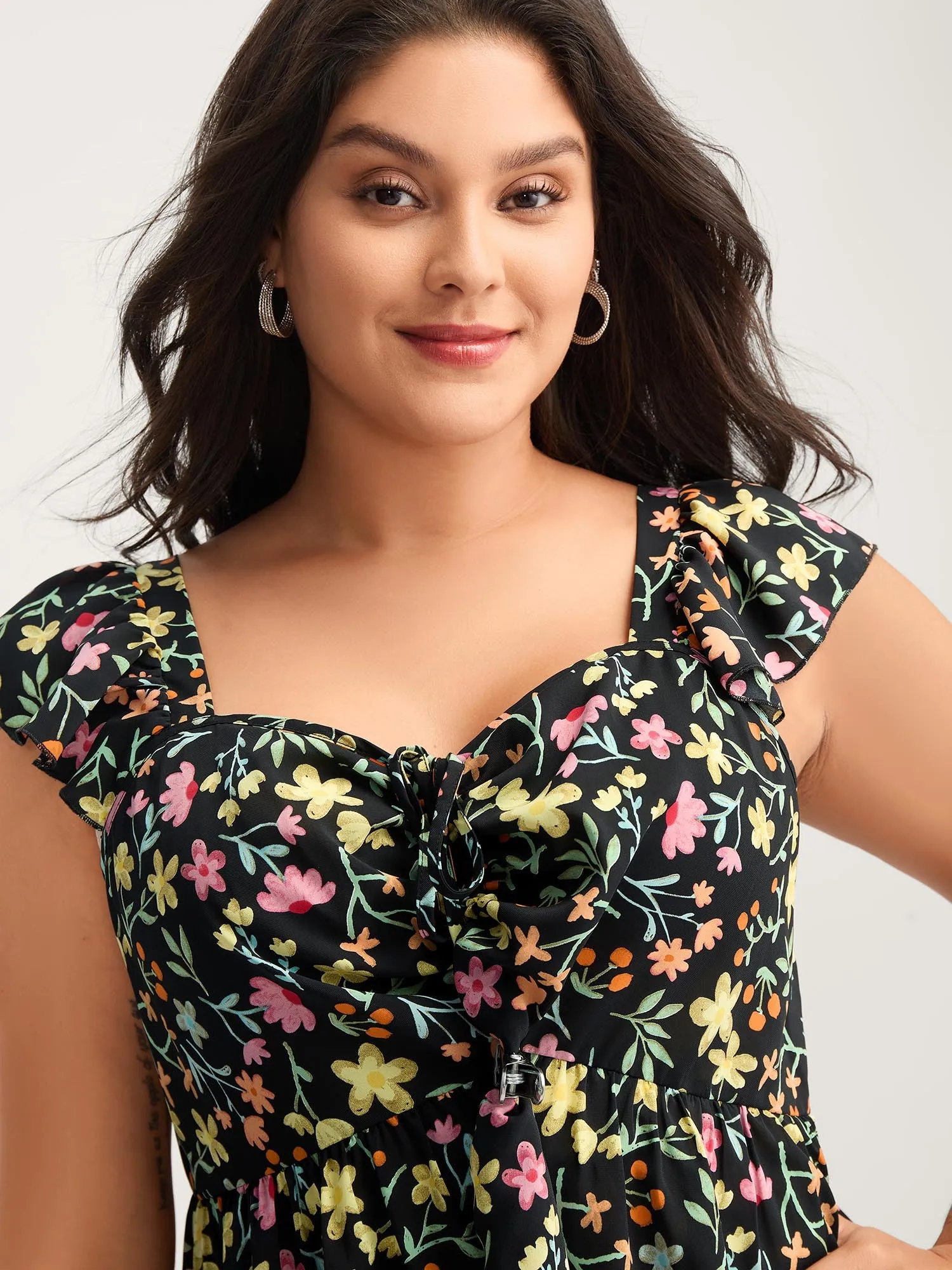 Floral Ruched Bodice Sweetheart Tank Top sold by Bloomchic product image thumbnail 2