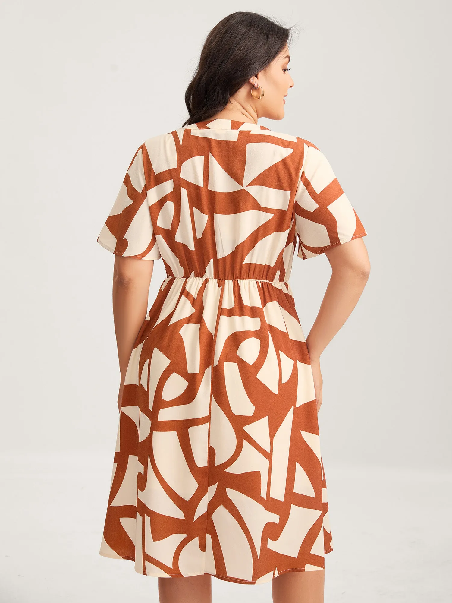 Toothpick Pleat Notched Collar Midi Dress sold by Bloomchic product image thumbnail 4