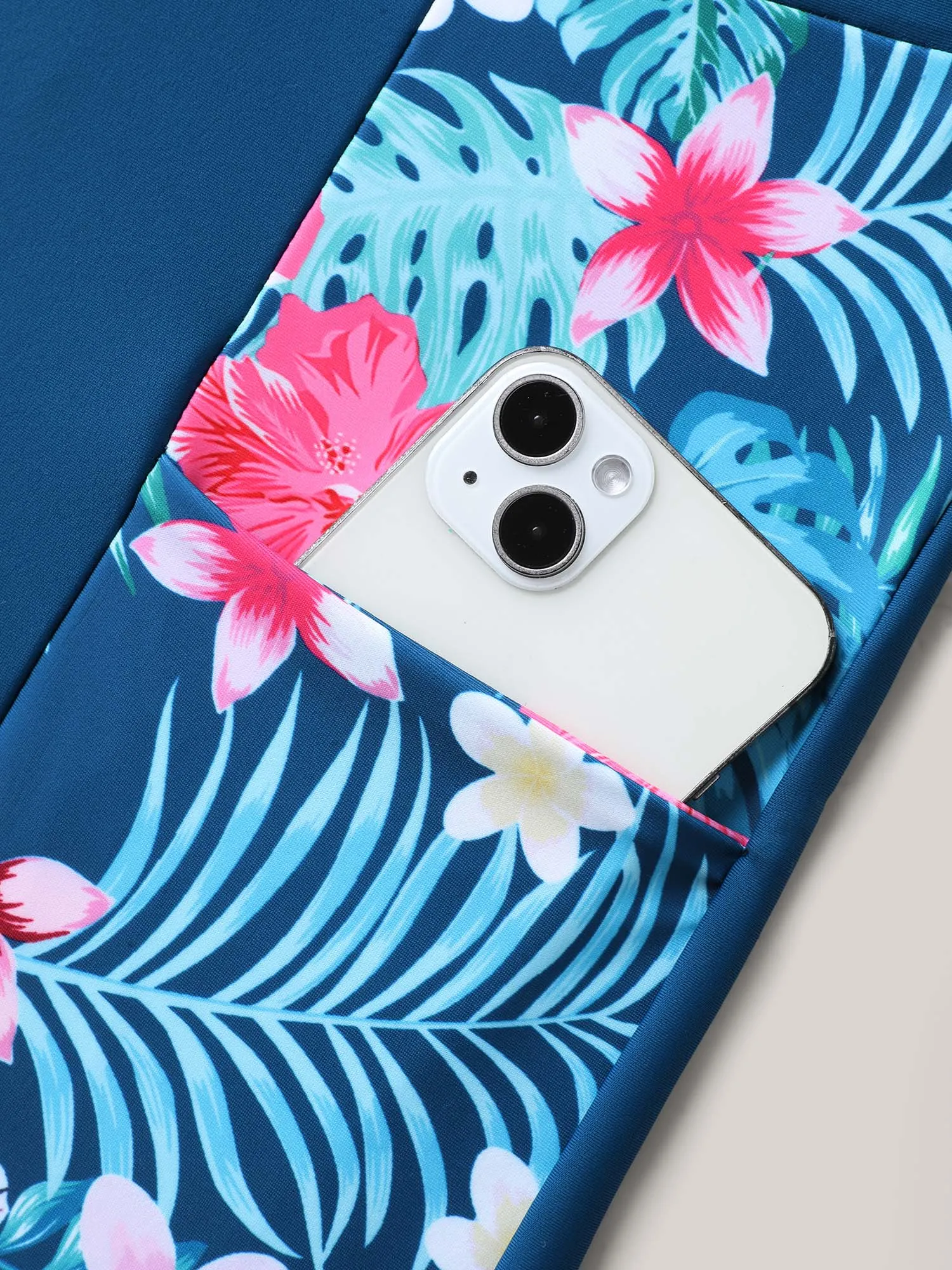 Tropical Print Side Pockets Contrast Swim Bottoms sold by Bloomchic product image thumbnail 5