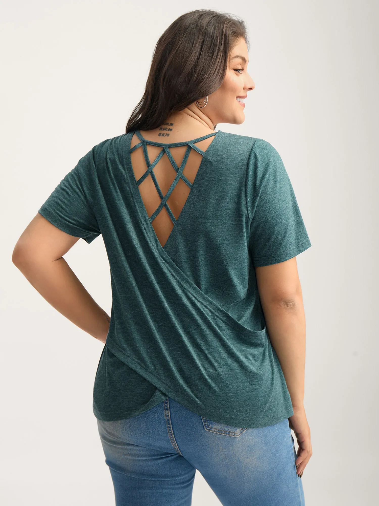 Backless Crisscross Solid T-Shirt sold by Bloomchic
