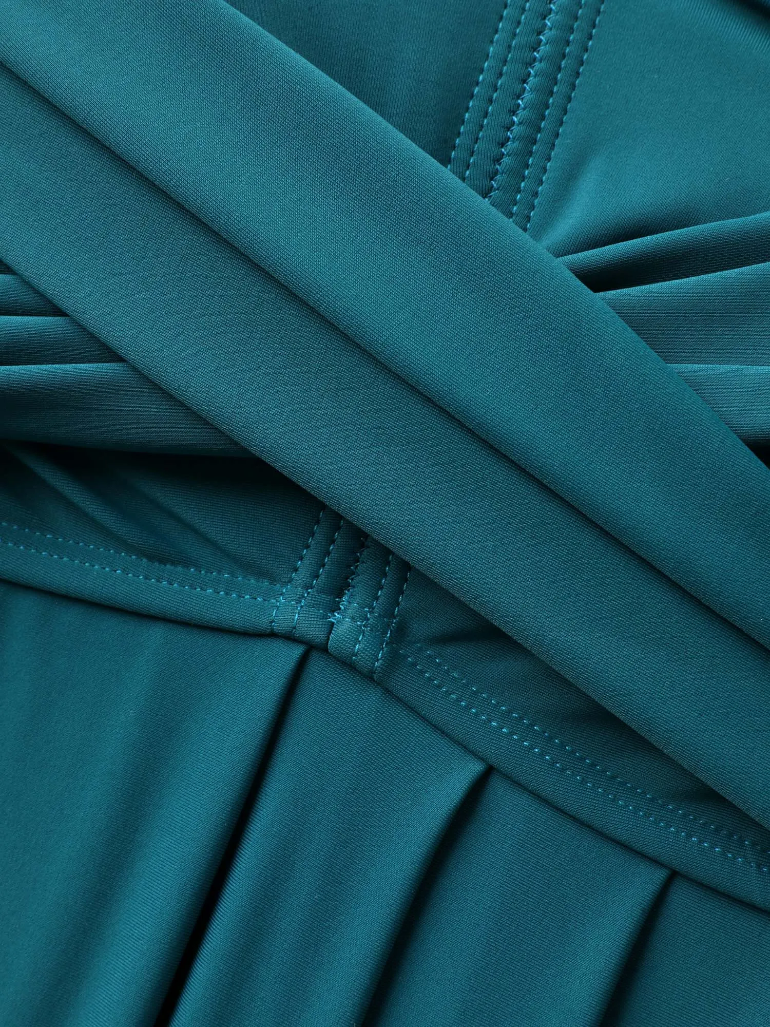 Twist Front Arc Hem Adjustable Swim Top sold by Bloomchic product image thumbnail 5