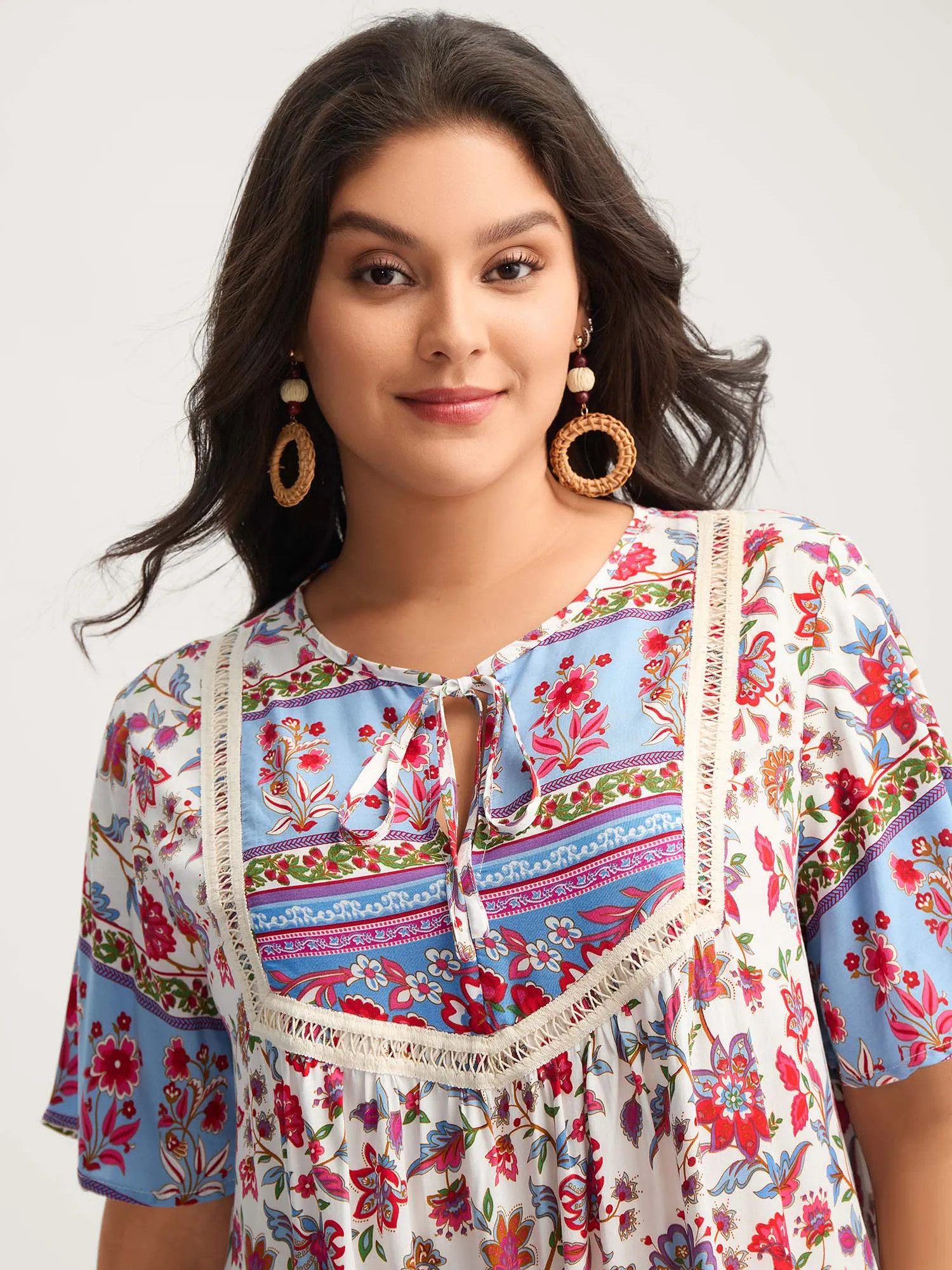 Floral Print Color Contrast Blouse sold by Bloomchic product image thumbnail 2