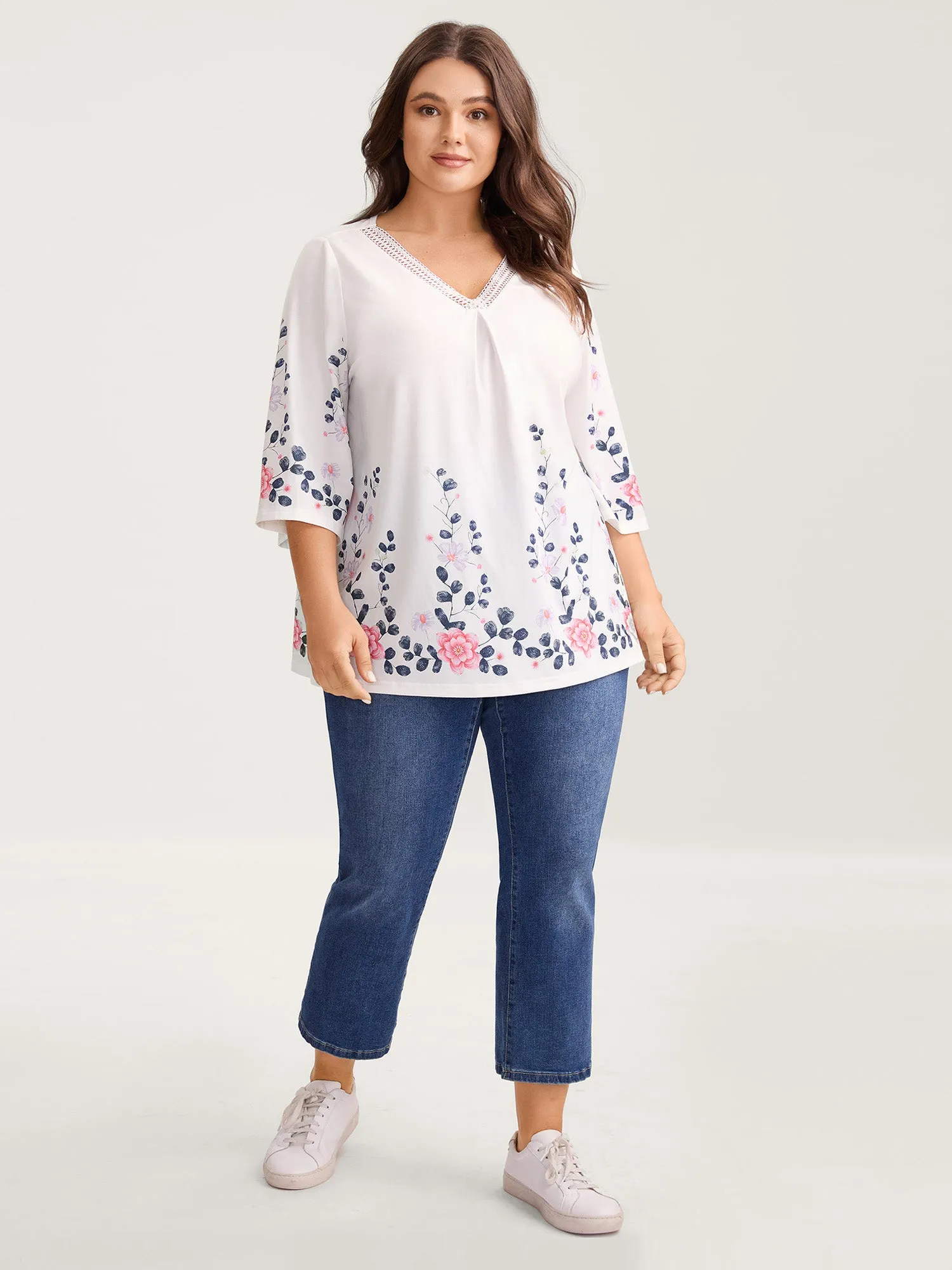 Stretchy Floral Print V-Neck Knit Top sold by Bloomchic product image thumbnail 3