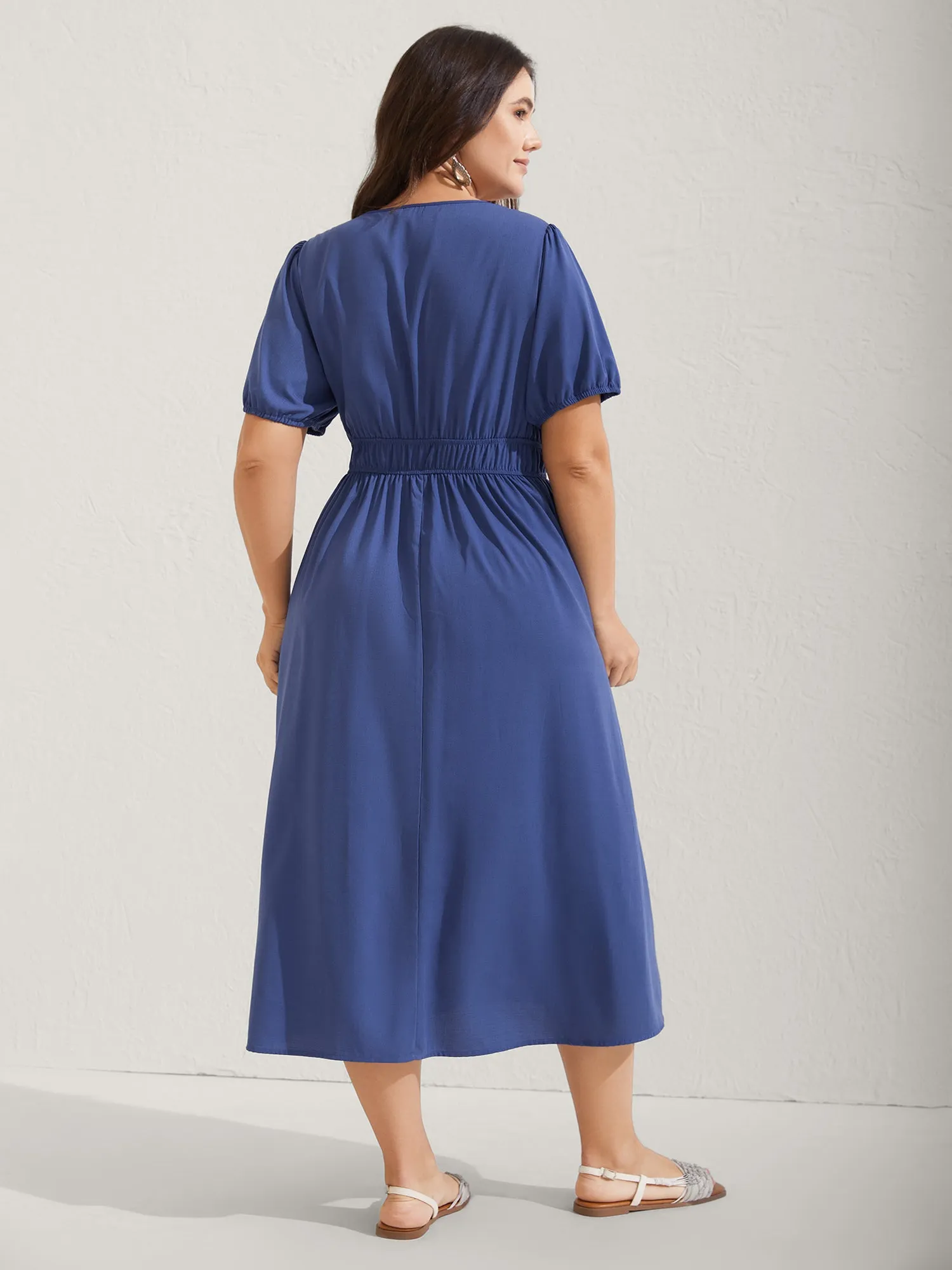 Embroidered Hem Stretchy Waist Midi Dress sold by Bloomchic product image thumbnail 4