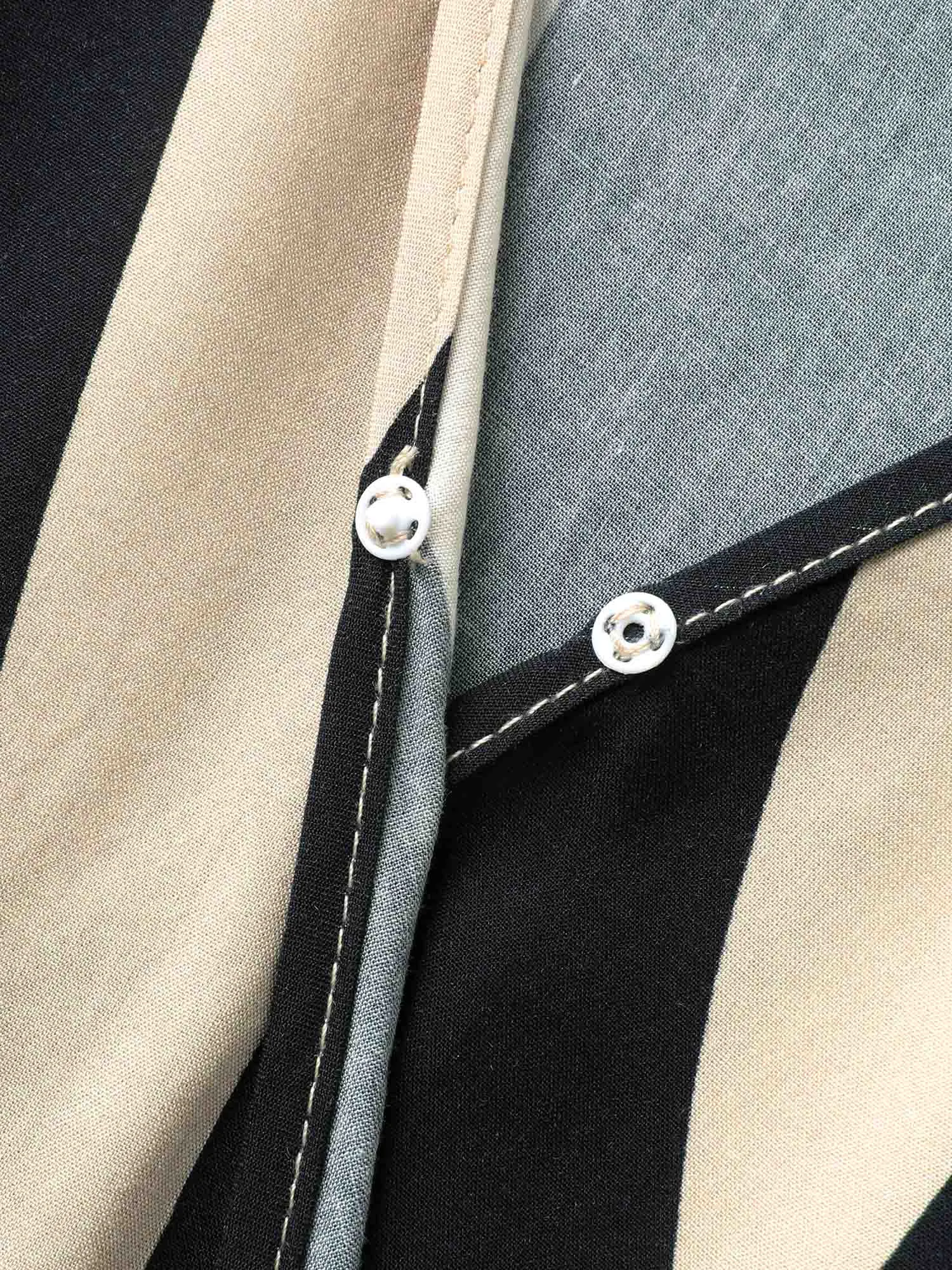 Stretchy Waist Geometric Print Midi Dress sold by Bloomchic product image thumbnail 5