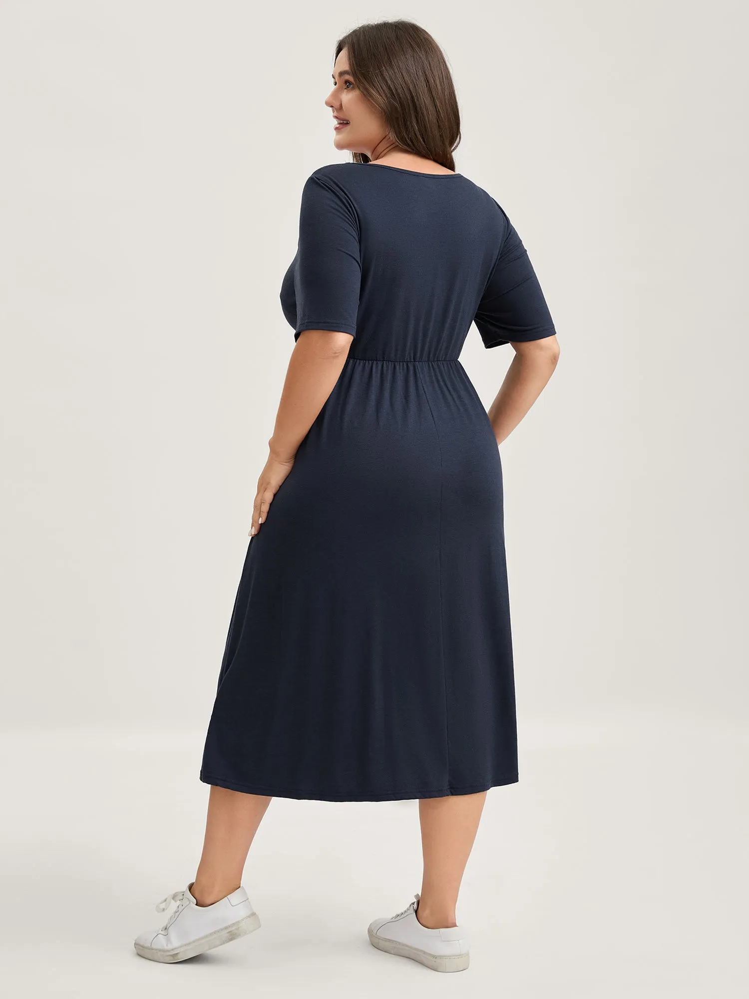 Scoop Neck Stretch Solid Pockets Midi Dress sold by Bloomchic product image thumbnail 5