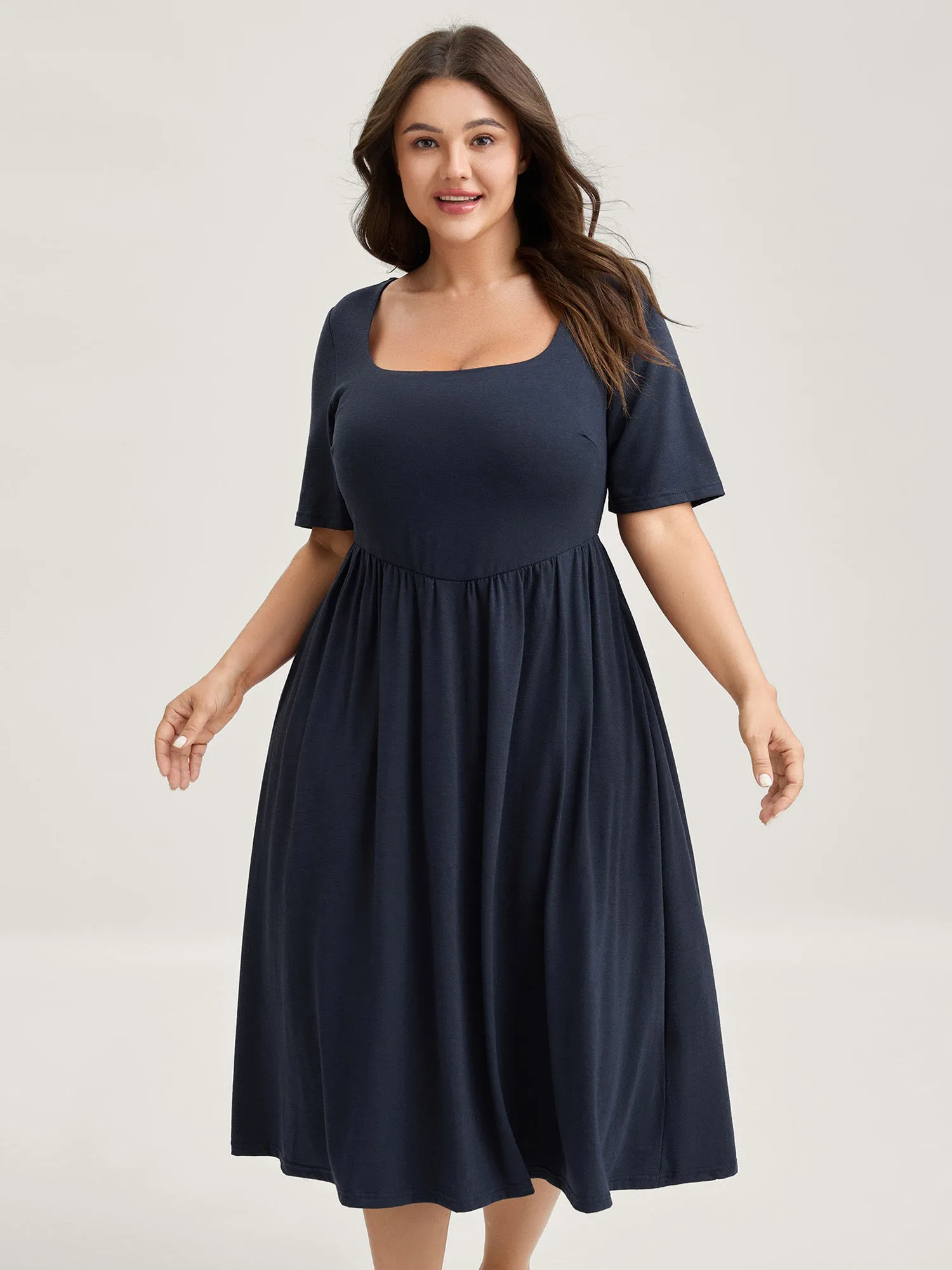 Scoop Neck Stretch Solid Pockets Midi Dress sold by Bloomchic product image thumbnail 4