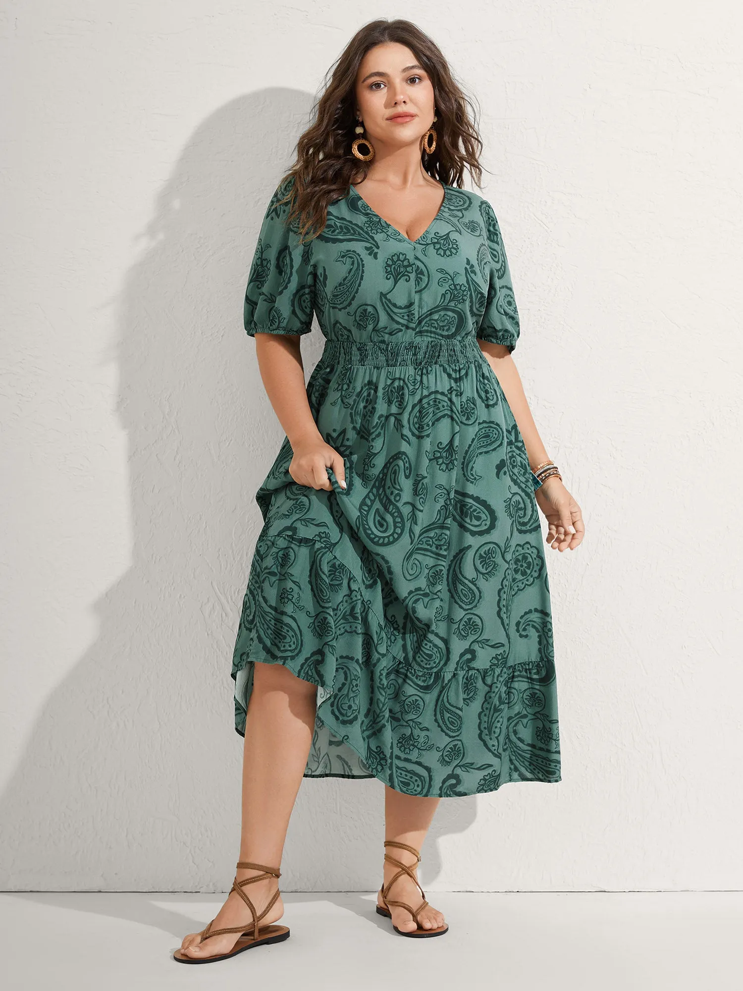 Paisley Print Shirred Waist Midi Dress sold by Bloomchic product image thumbnail 3