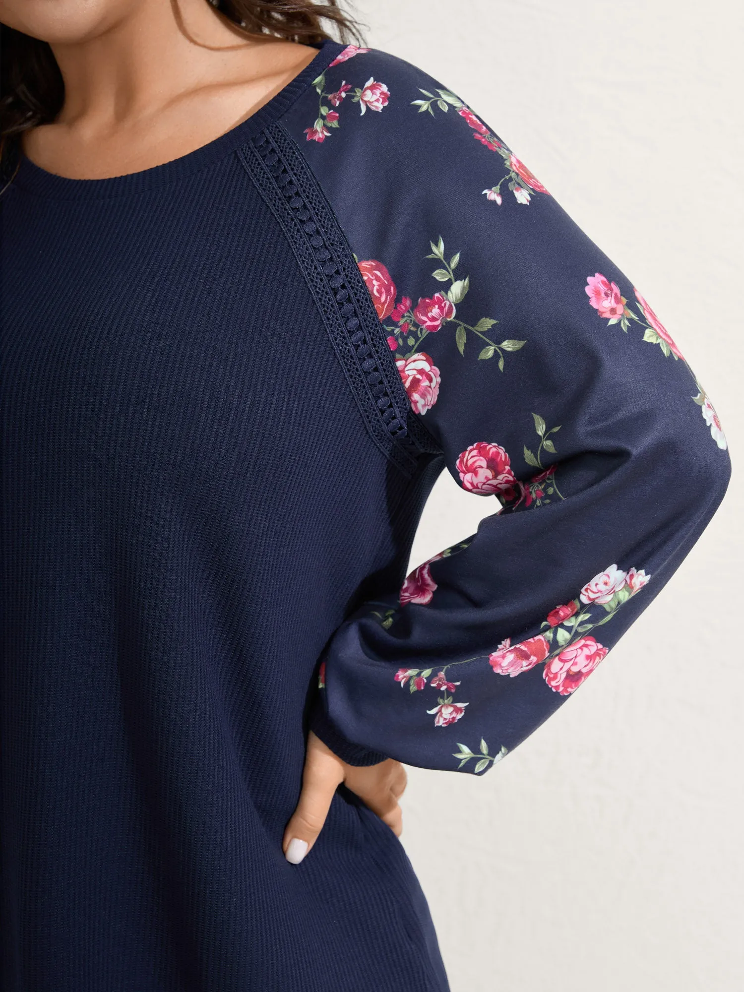 Rosy Sleeve Textured Lace Solid Sweatshirt sold by Bloomchic product image thumbnail 2